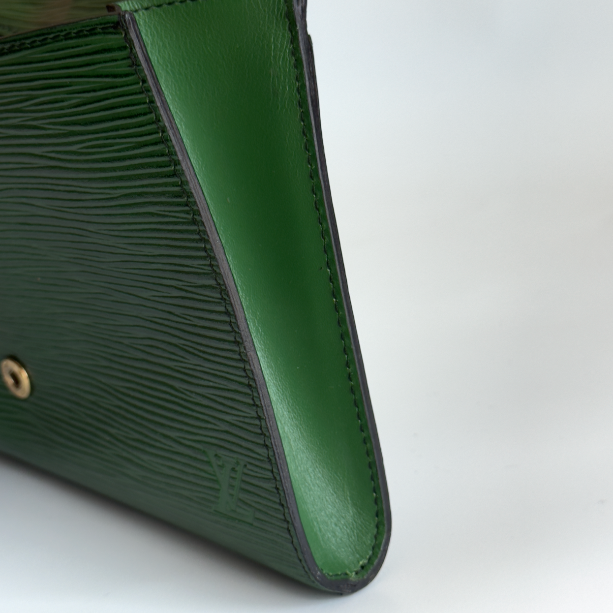 Louis Vuitton Green Epi Leather Pochette - Queen May