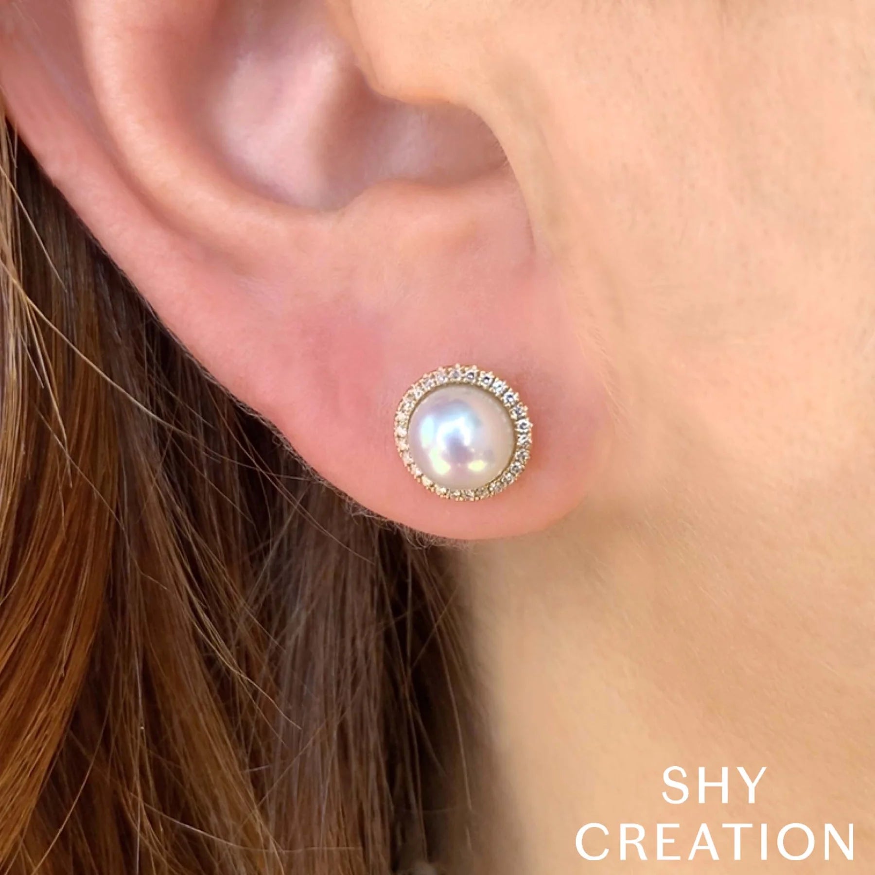 14K Yellow Gold 0.16 Carat Diamond Cultured Pearl Stud Earring - Queen May