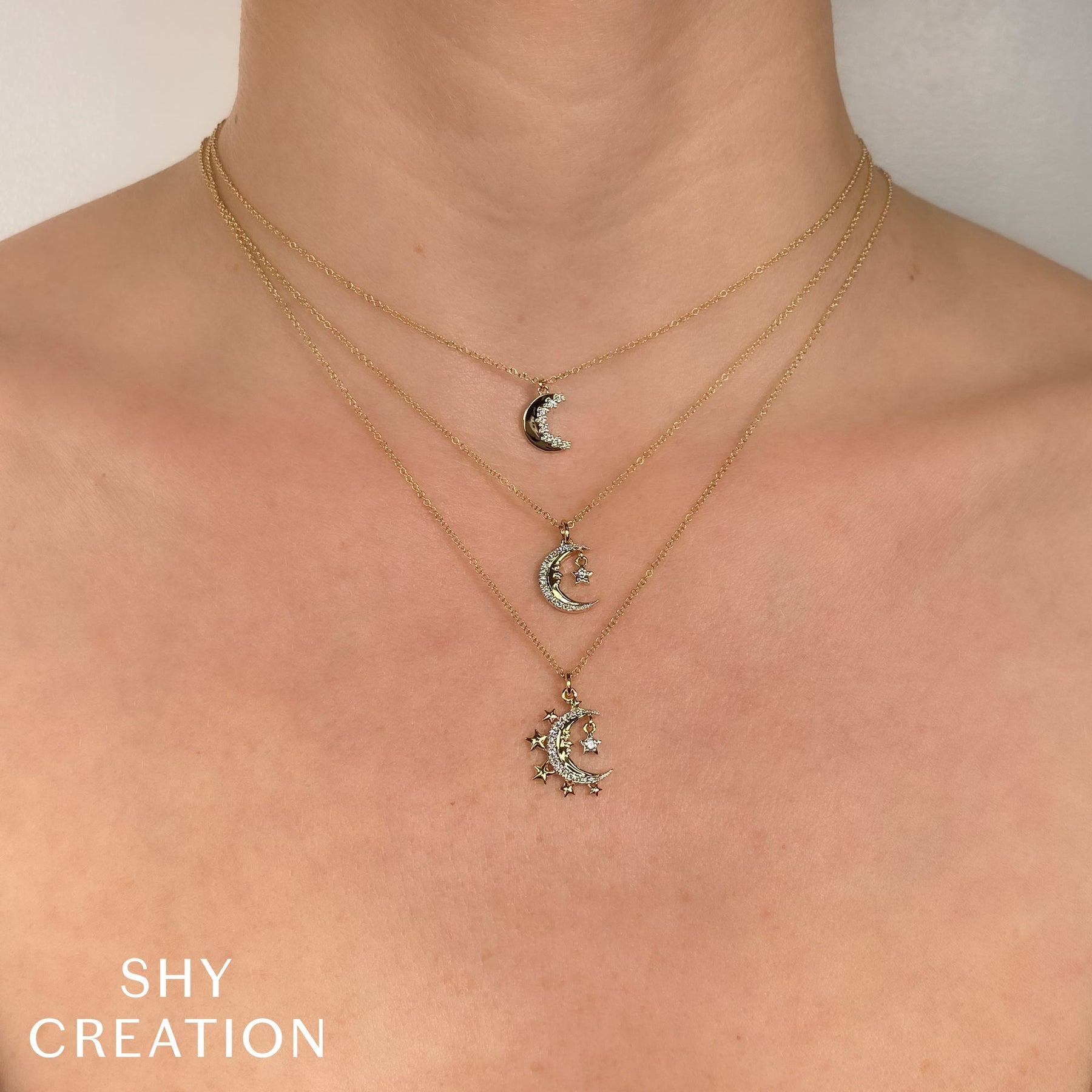 14K Gold Diamond Crescent Moon & Star Pendant Necklace - Queen May