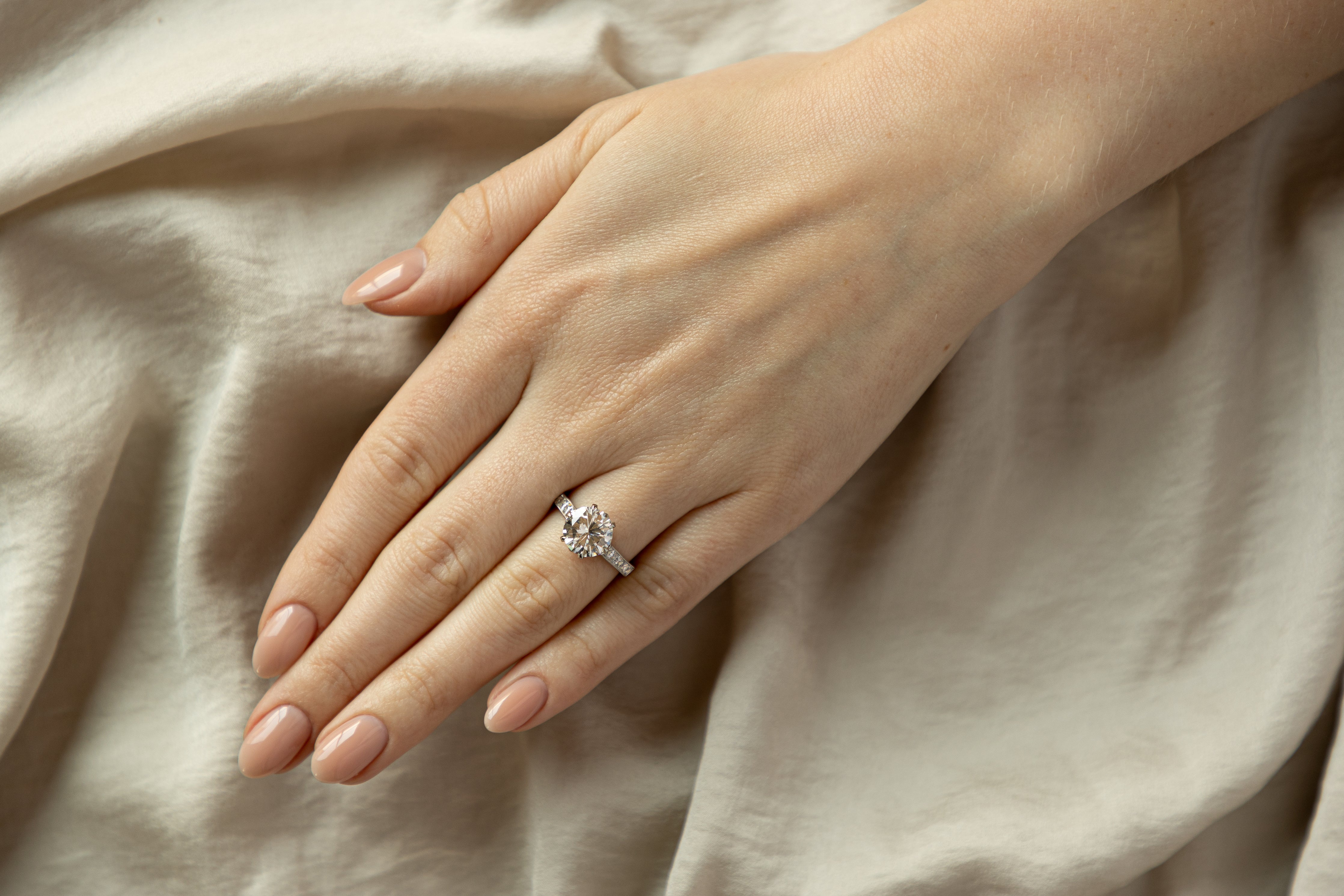 Platinum 3.03 Carat Round Brilliant Diamond Engagement Ring GIA Certified - Queen May