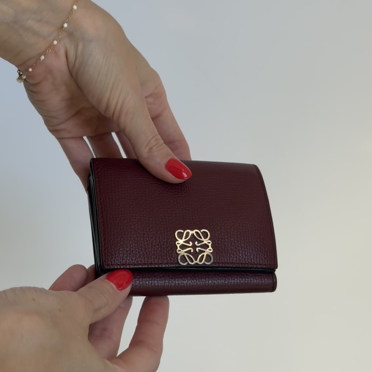 Loewe Anagram Trifold Wallet in Pebble Grained Calfskin - Queen May