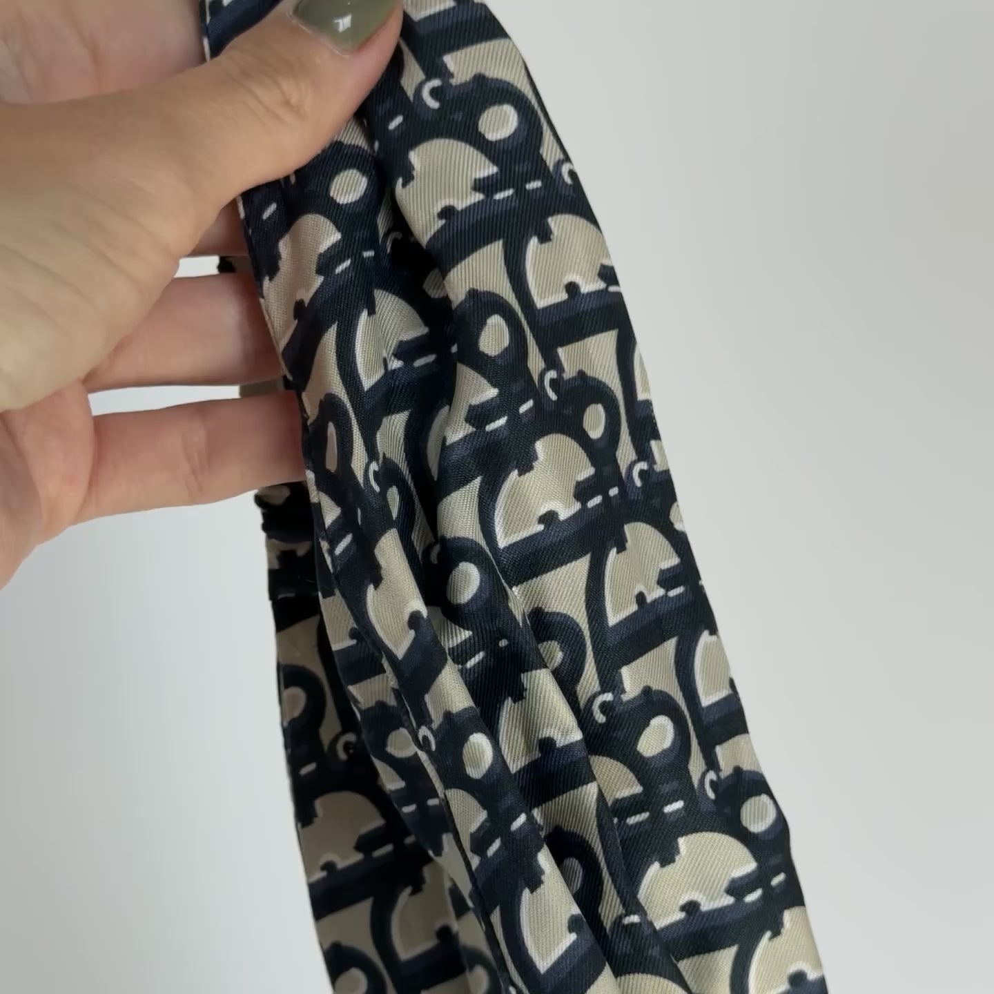 Dior Headscarf - Queen May