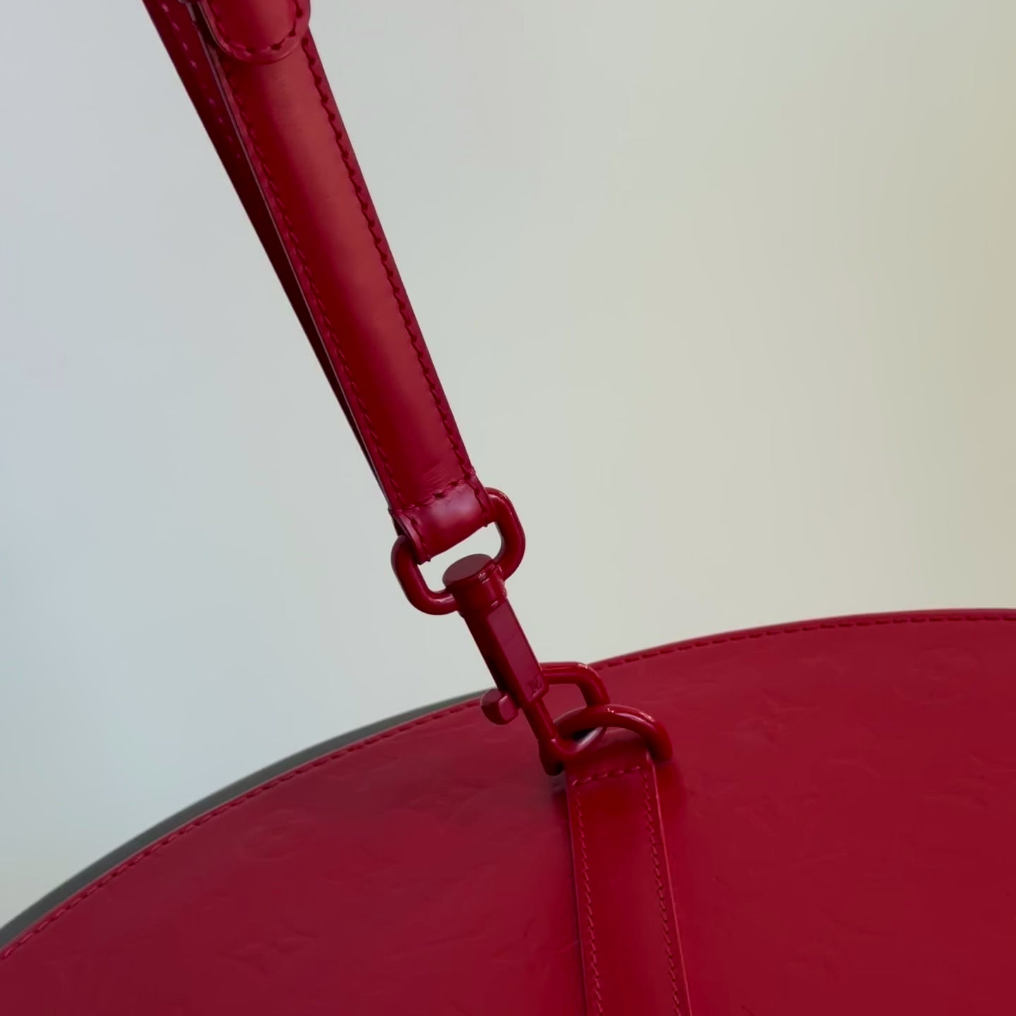 Louis Vuitton Red Monogram Matte Leather Op Art Round Bag x Marc Jacobs - Queen May