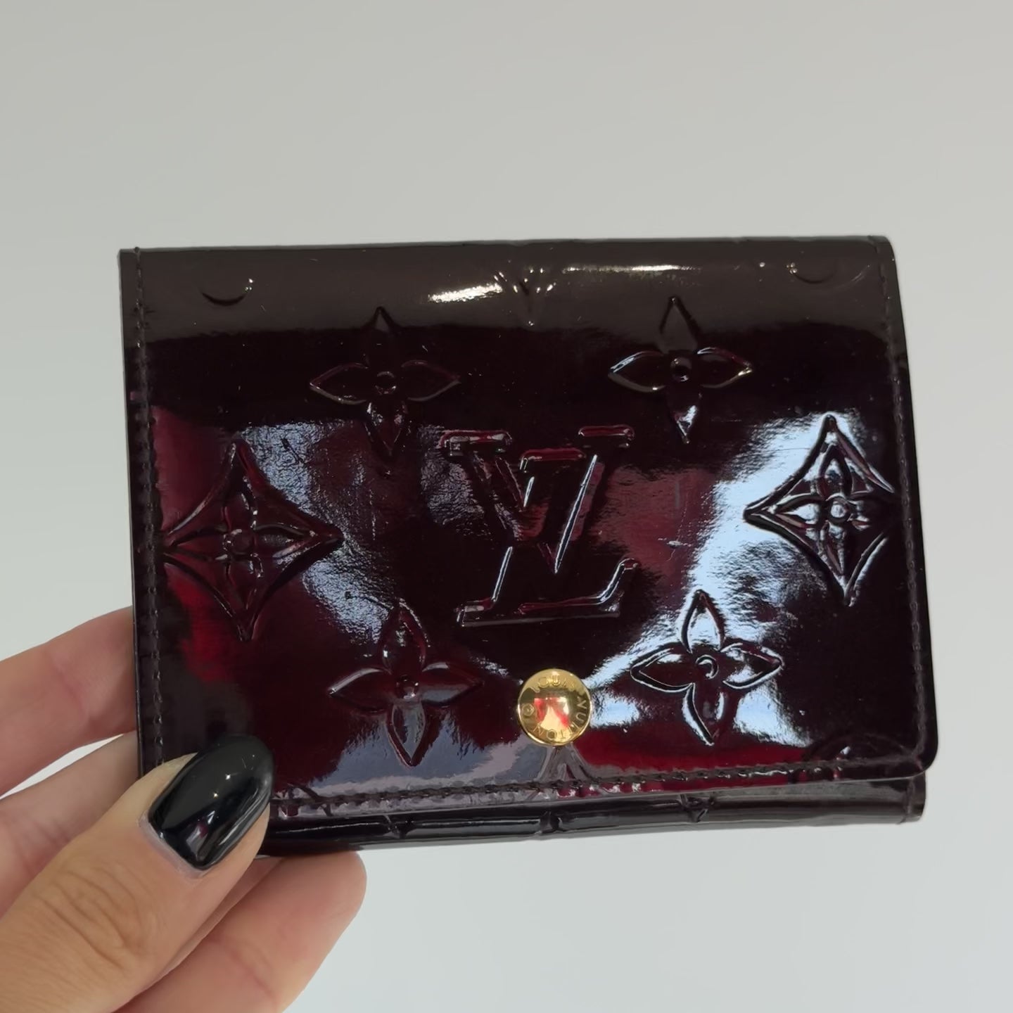Louis Vuitton Vernis Card Holder Amarante - Queen May
