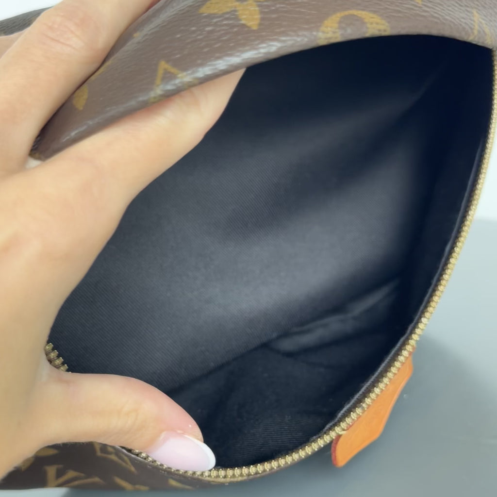 Louis Vuitton Monogram Bumbag - Queen May