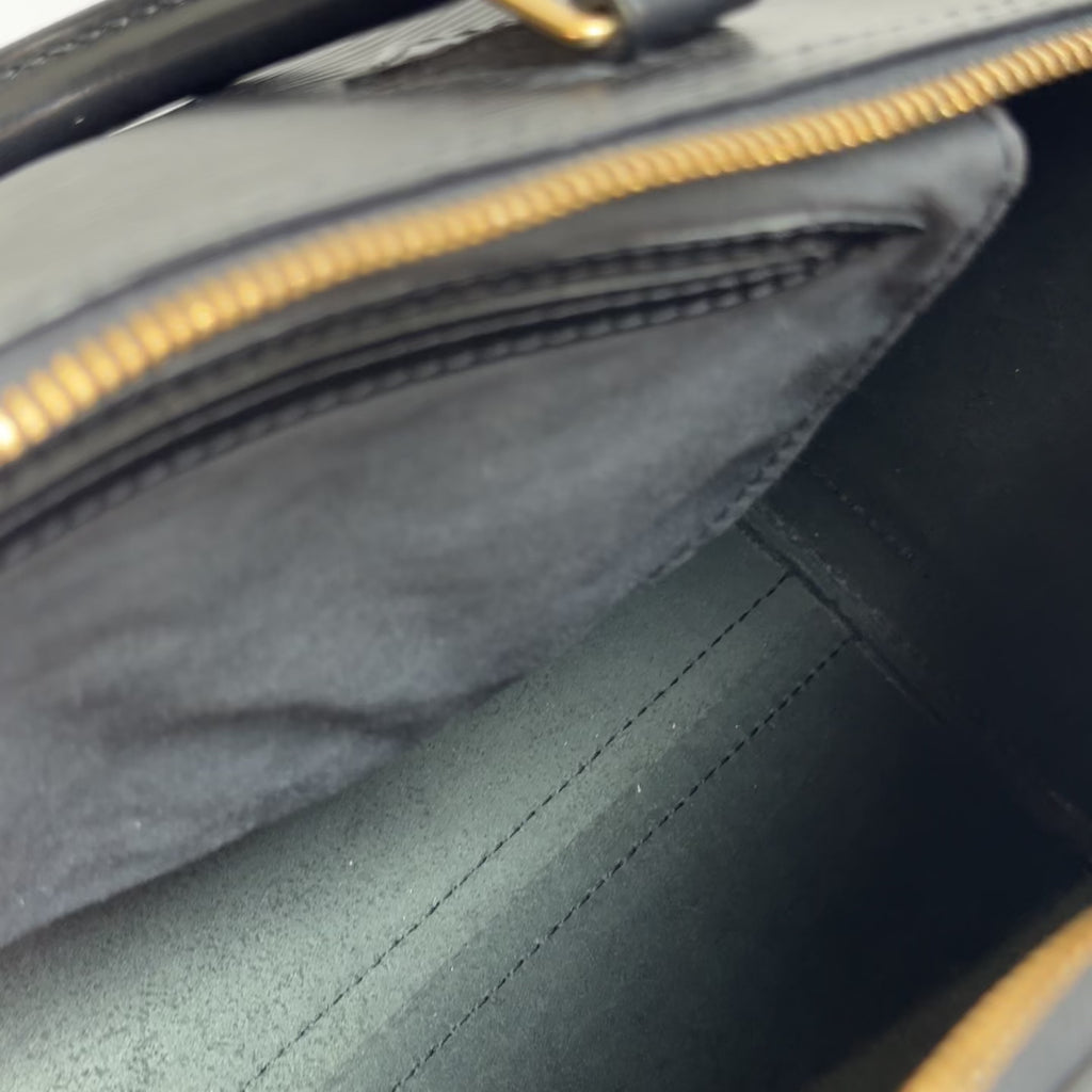 Louis Vuitton Black Epi Speedy 30 - Queen May