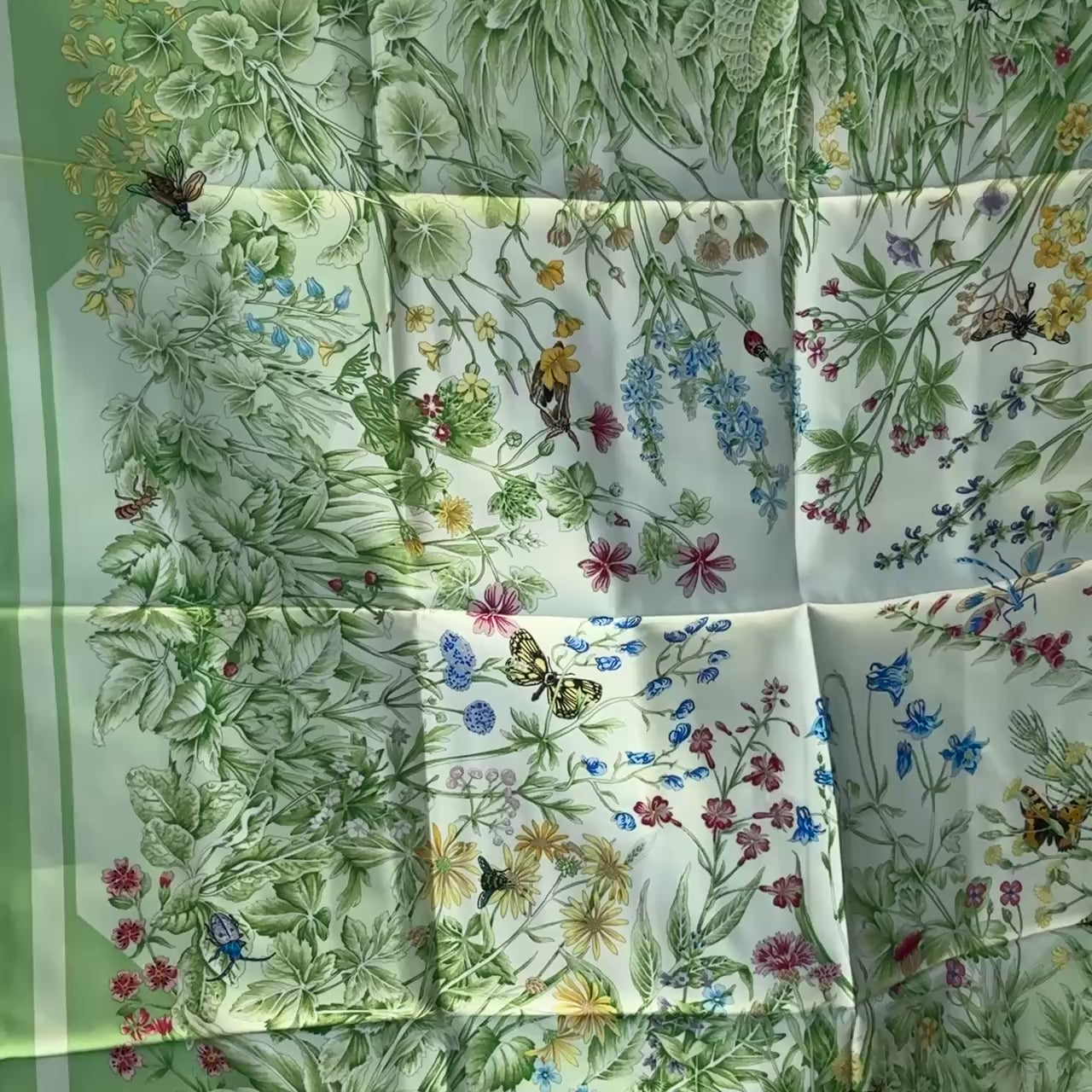 Hermes La Prairie Scarf - Queen May