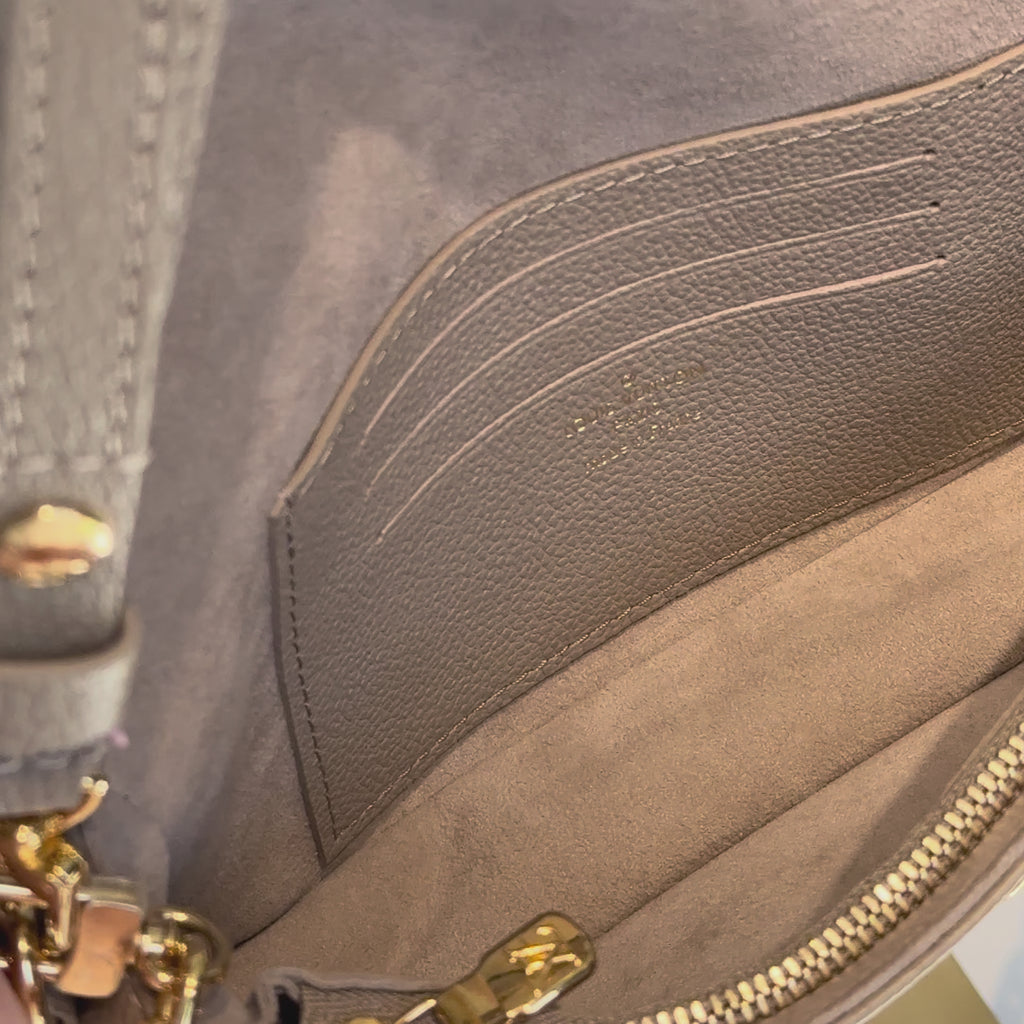 Louis Vuitton Empriente Ivy Dove/Cream - Queen May