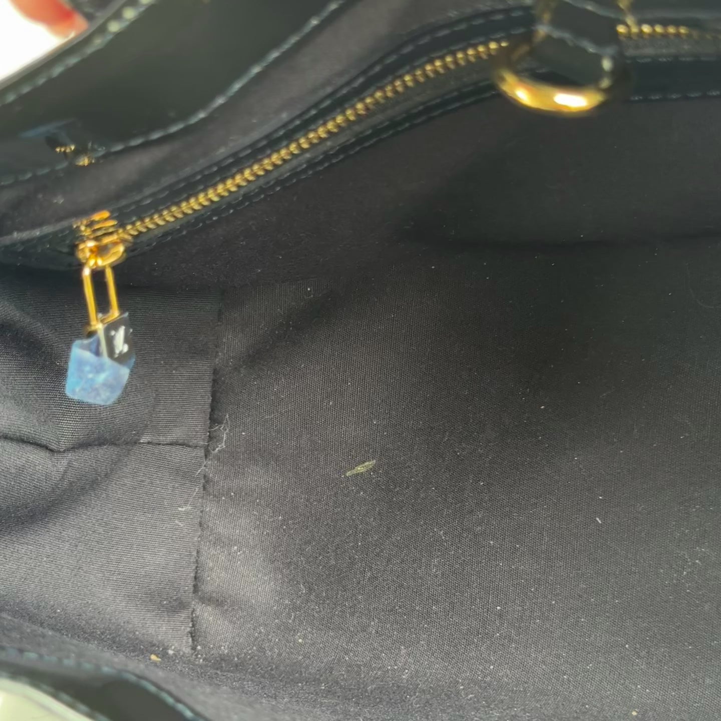 Louis Vuitton Black Vernis Wilshire - Queen May