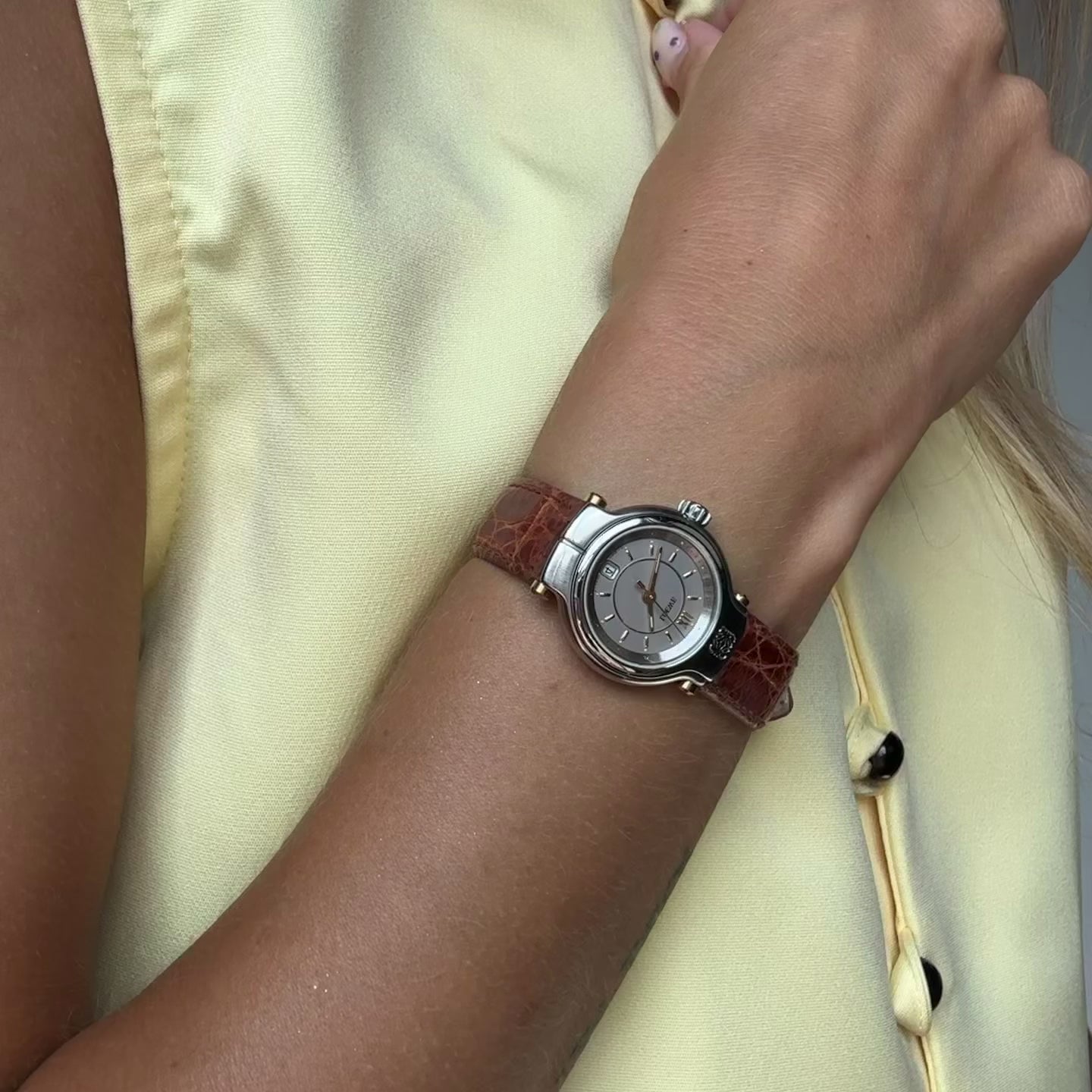 Vintage Ladies Loewe Watch - Queen May