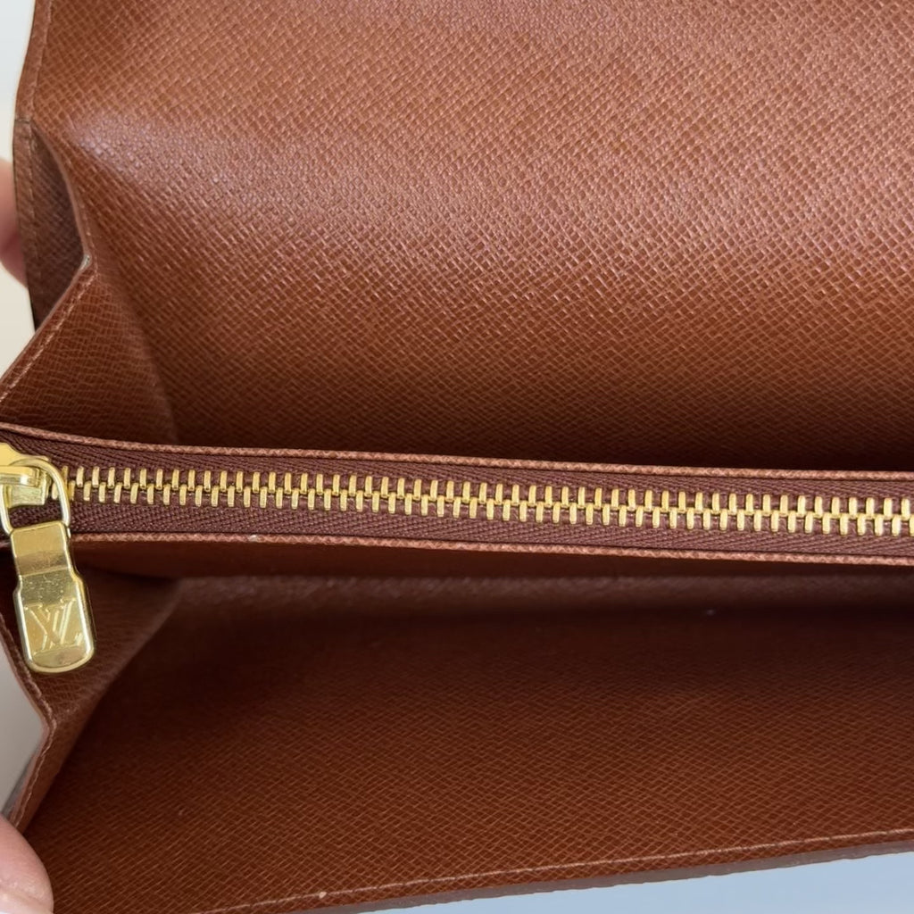 Louis Vuitton Monogram Sarah Wallet - Queen May