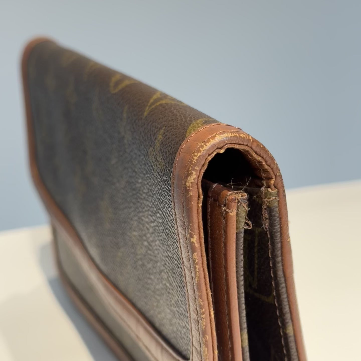 Vintage Louis Vuitton Monogram Dame Pochette - Queen May