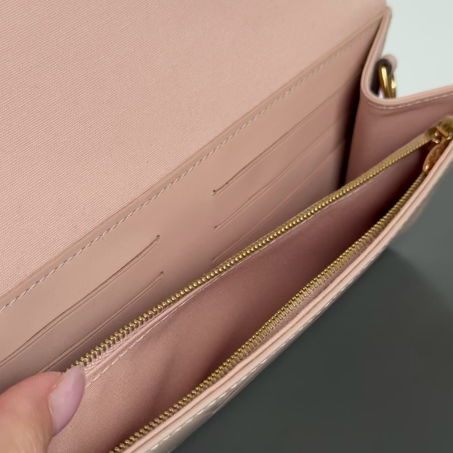 Louis Vuitton Blush Pink Vernis Rossmore MM - Queen May