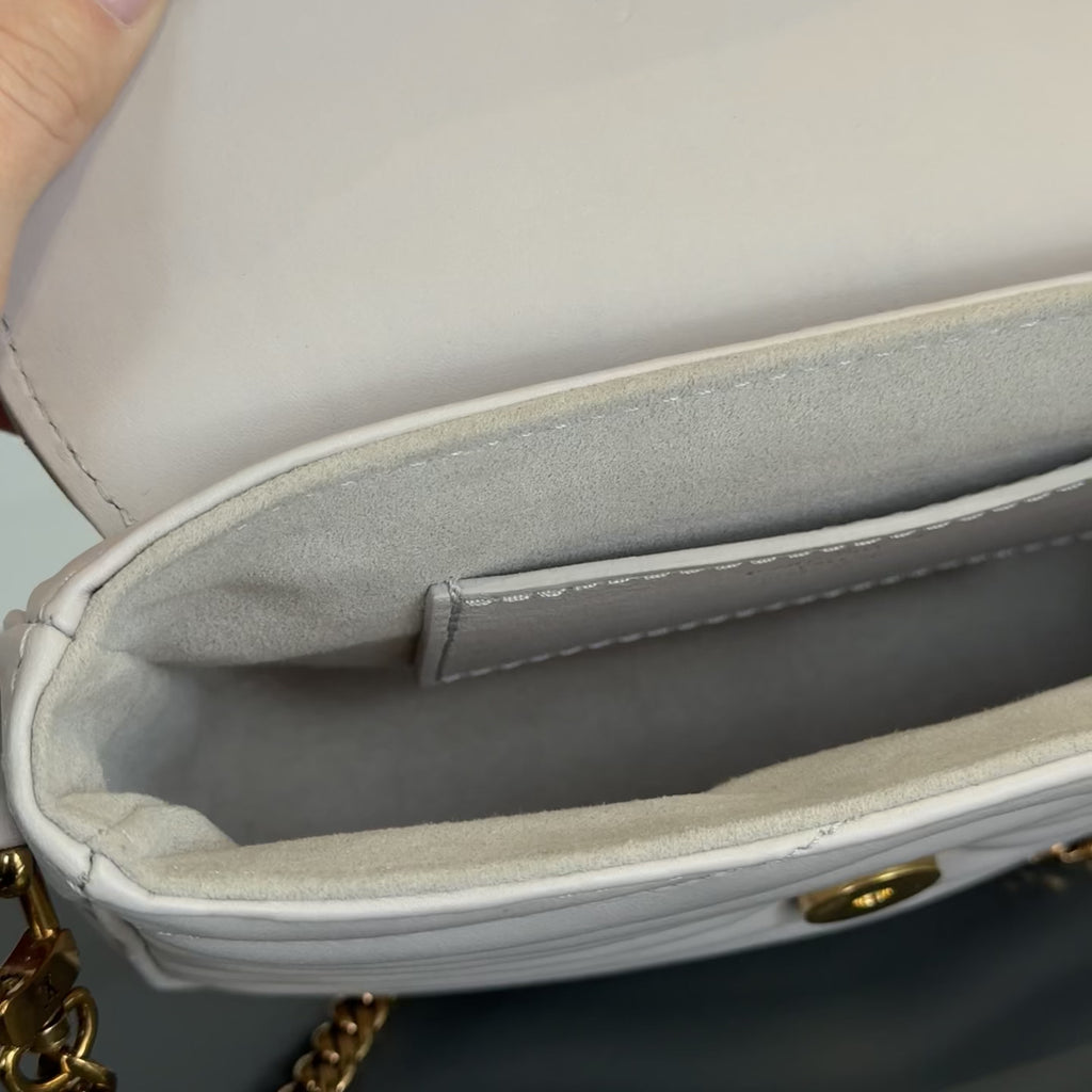 Louis Vuitton Wave Multi Pochette - Queen May