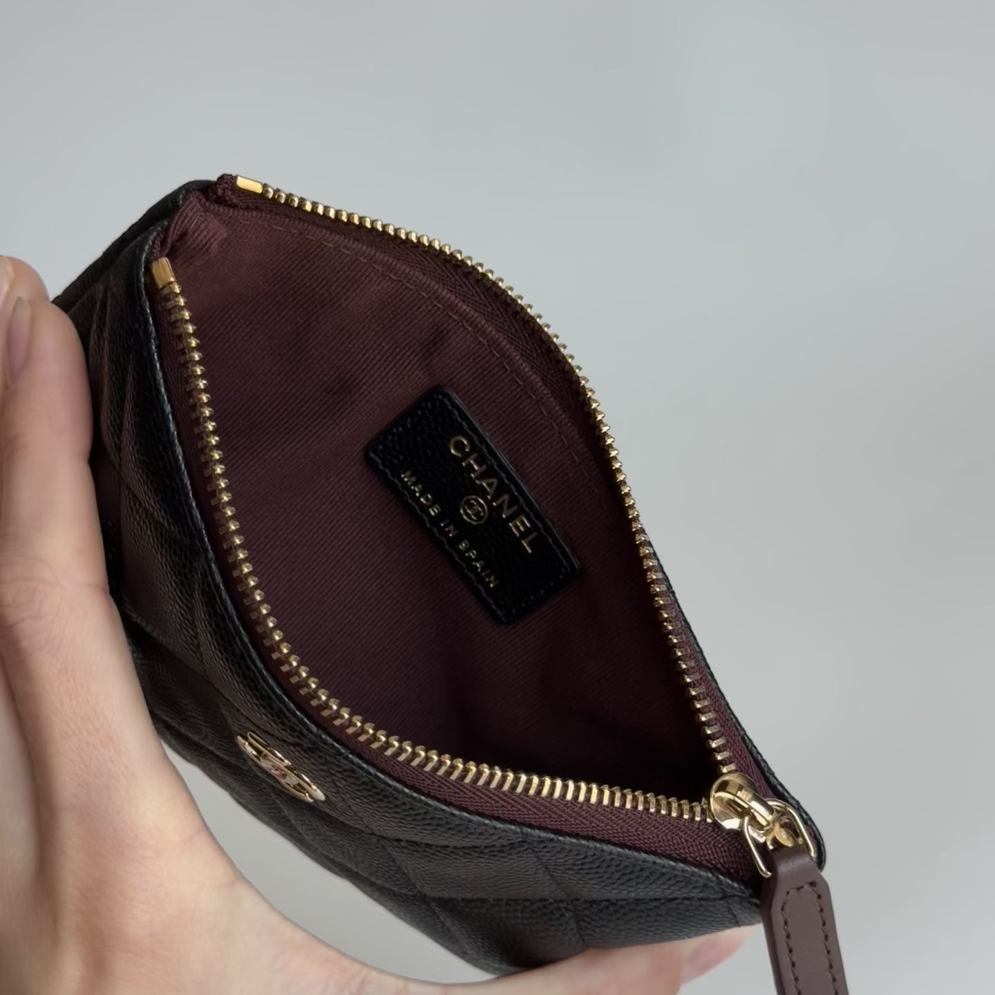 Chanel Classic O-Coin Case Black - Queen May