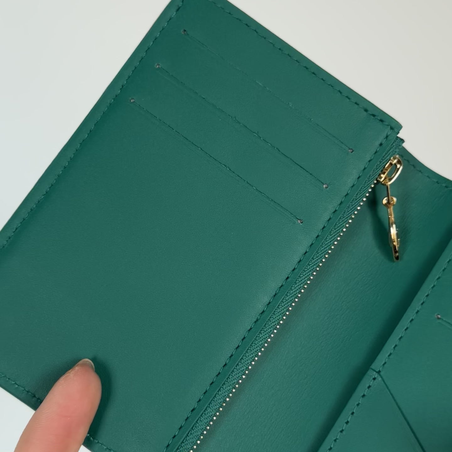 Louis Vuitton Vertical Wallet Taurillion Leather Compact Green - Queen May