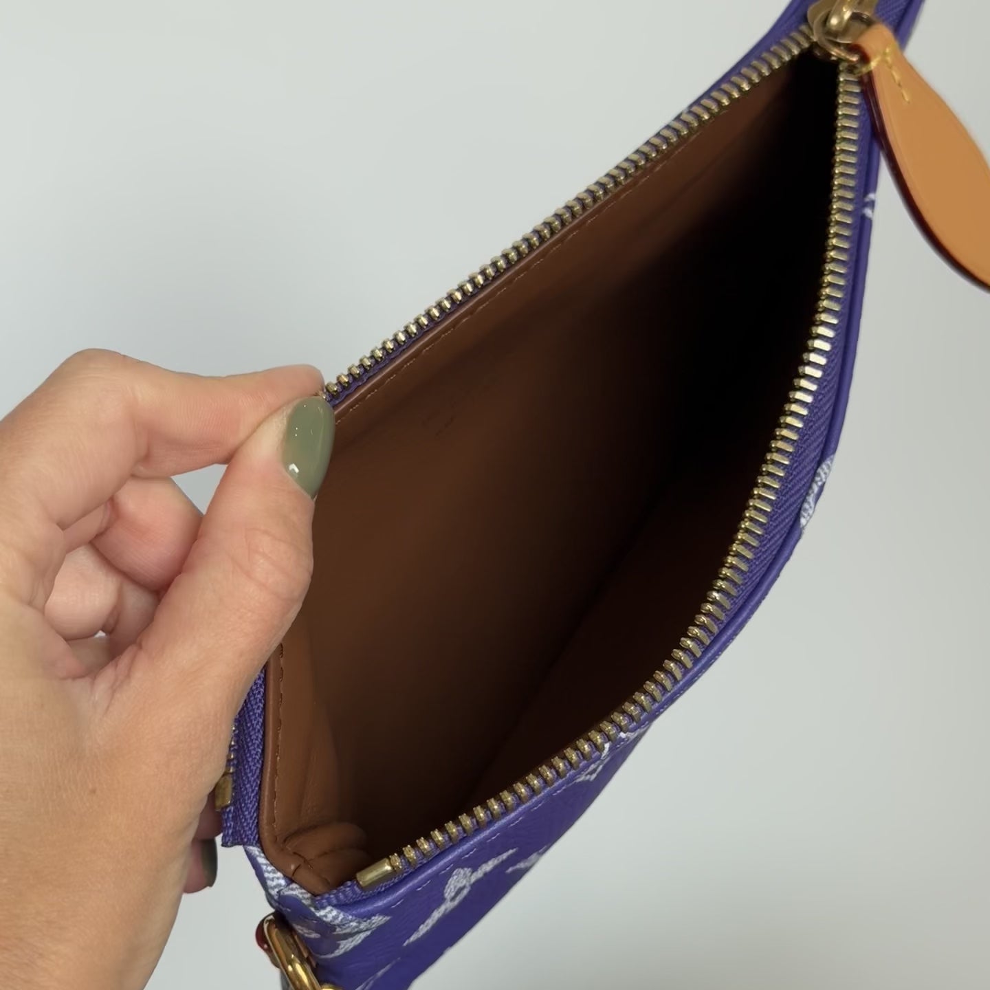 Louis Vuitton Speedy P9 Bandouliere 40 in Amethyst - Queen May