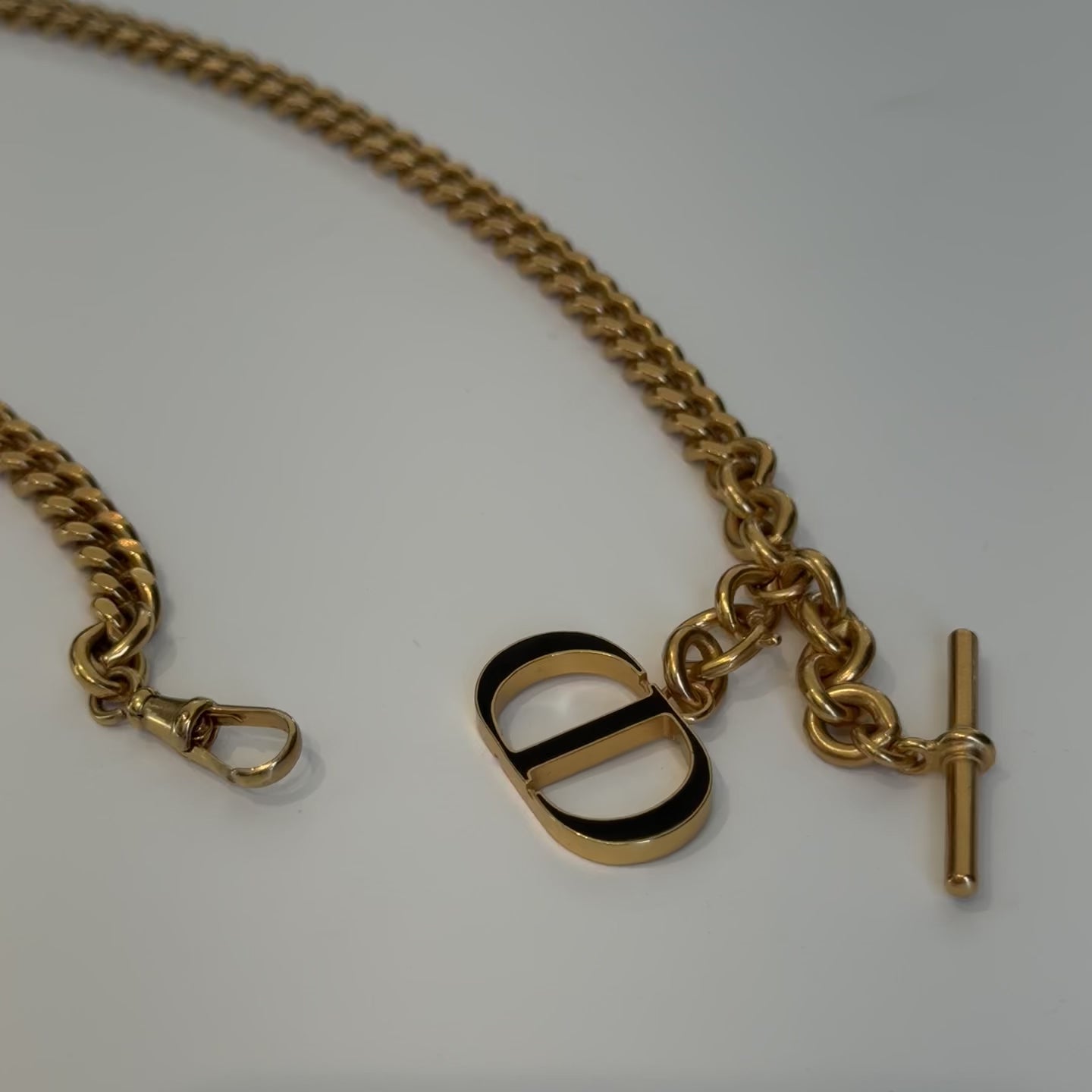 Dior Toggle Etoile Necklace - Queen May