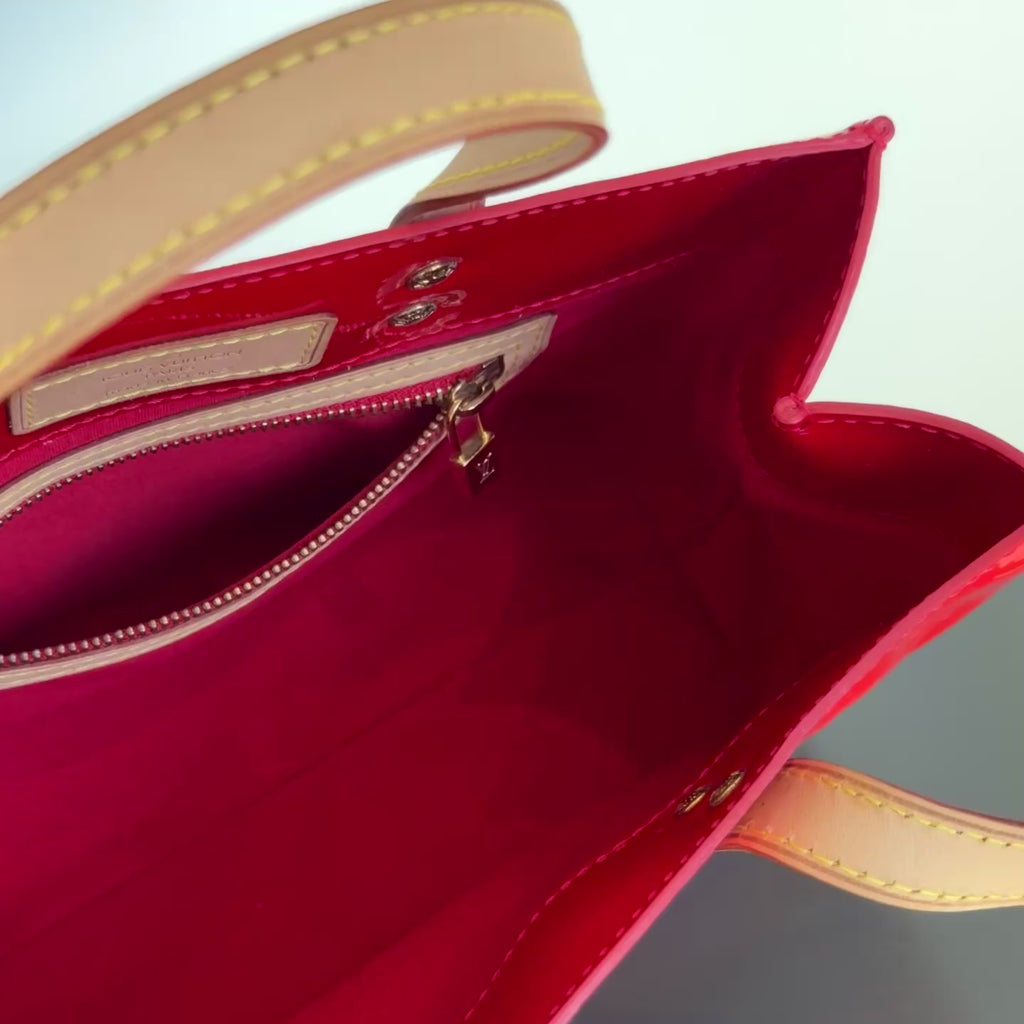 Louis Vuitton Monogram Vernis Reade Red - Queen May