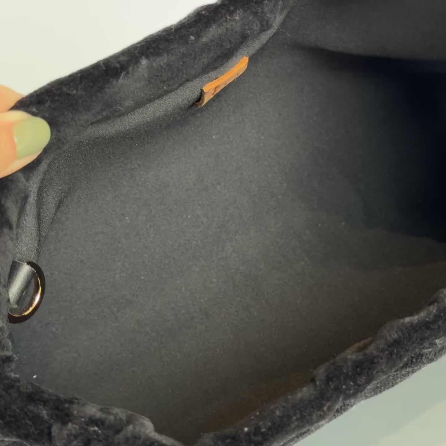 Lady Cuir x Queen May The “Ciao Bella” Towel Clutch Black - Queen May