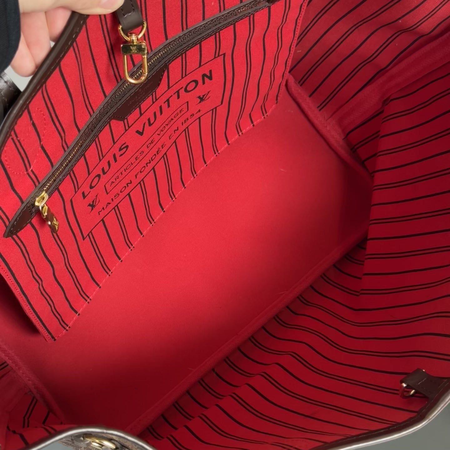 Louis Vuitton Damier Ebene Neverfull MM - Queen May