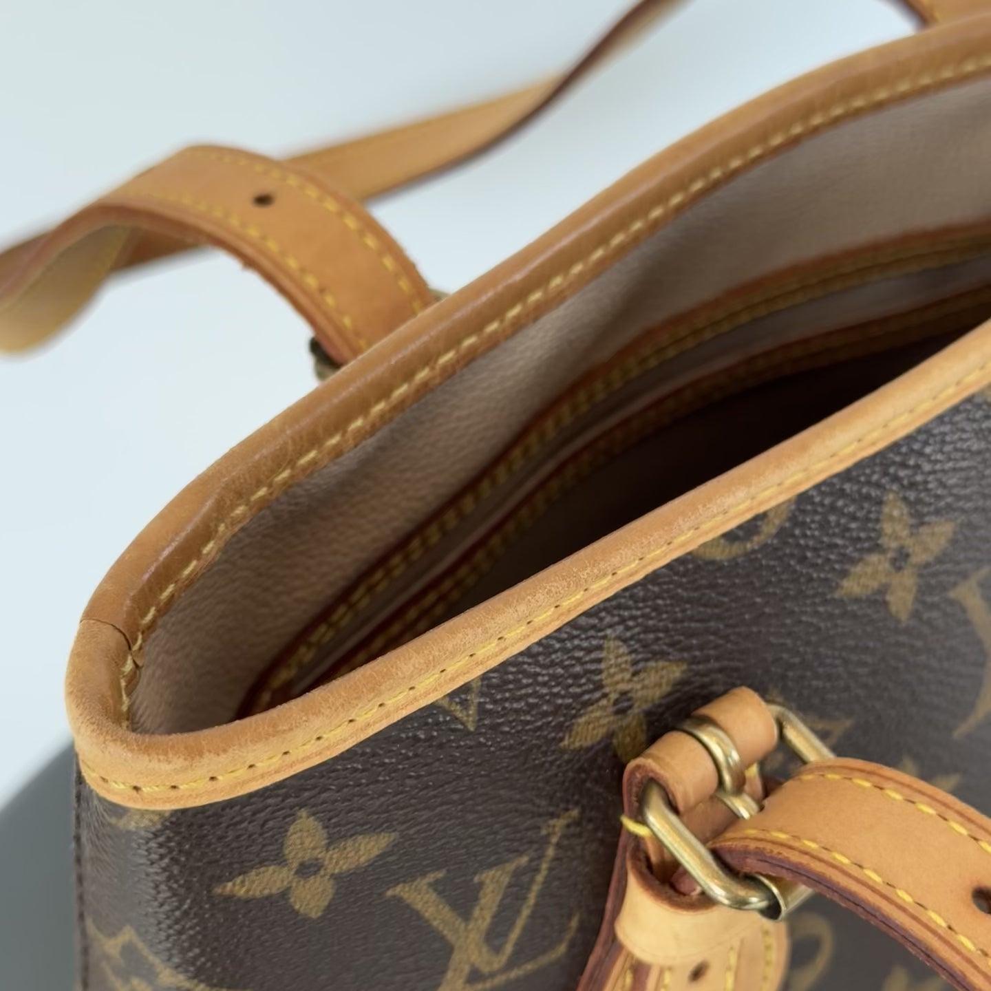 Louis Vuitton Monogram Marais Petite Bucket Bag PM With Pouch - Queen May