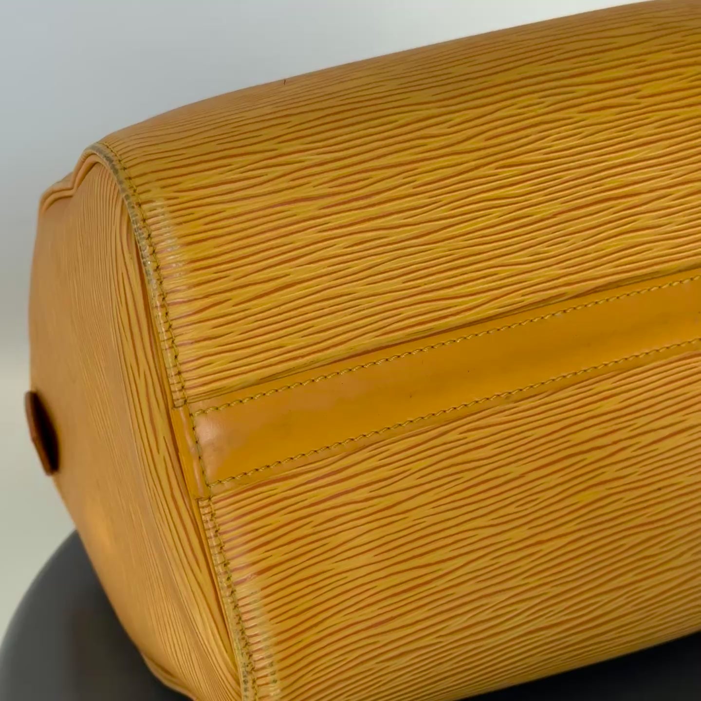 Louis Vuitton Epi Leather Speedy 25 Yellow - Queen May