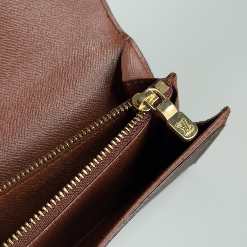 Louis Vuitton Rare Porte Monnaie Zip Wallet - Queen May