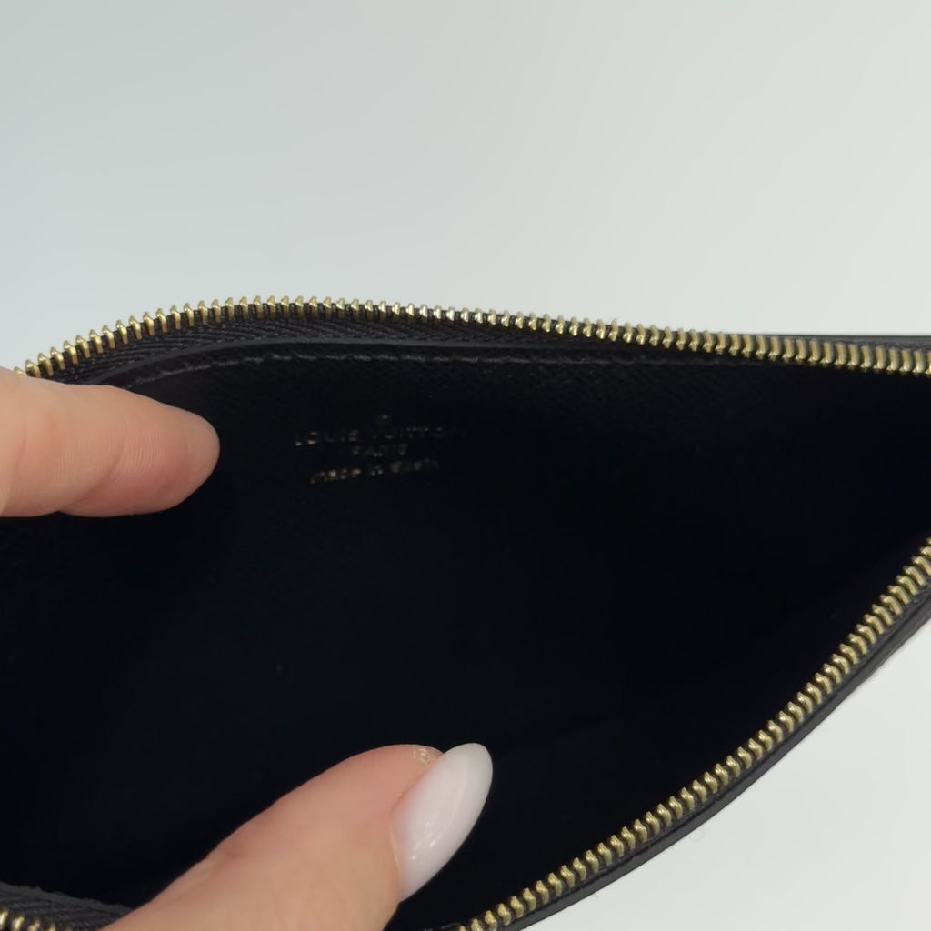 Louis Vuitton Slim Wallet - Queen May
