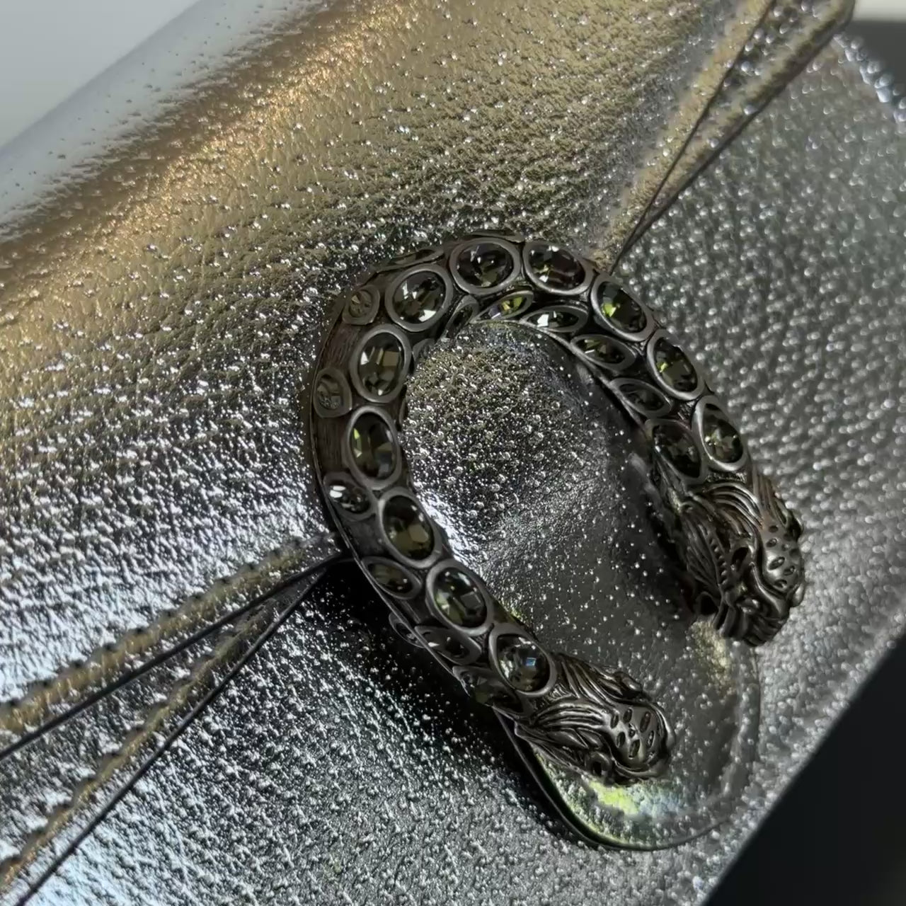 Gucci Super Mini Dionysus Bag In Silver Leather - Queen May