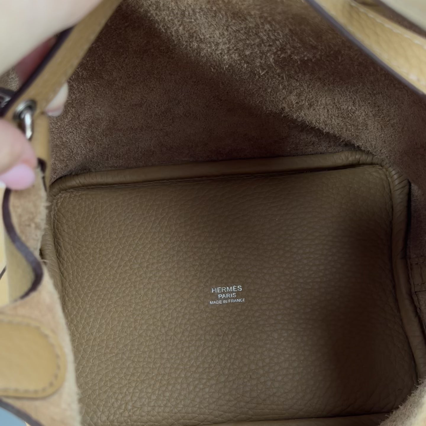 Hermes 2025 Clemence Picotin Lock 18 - Queen May