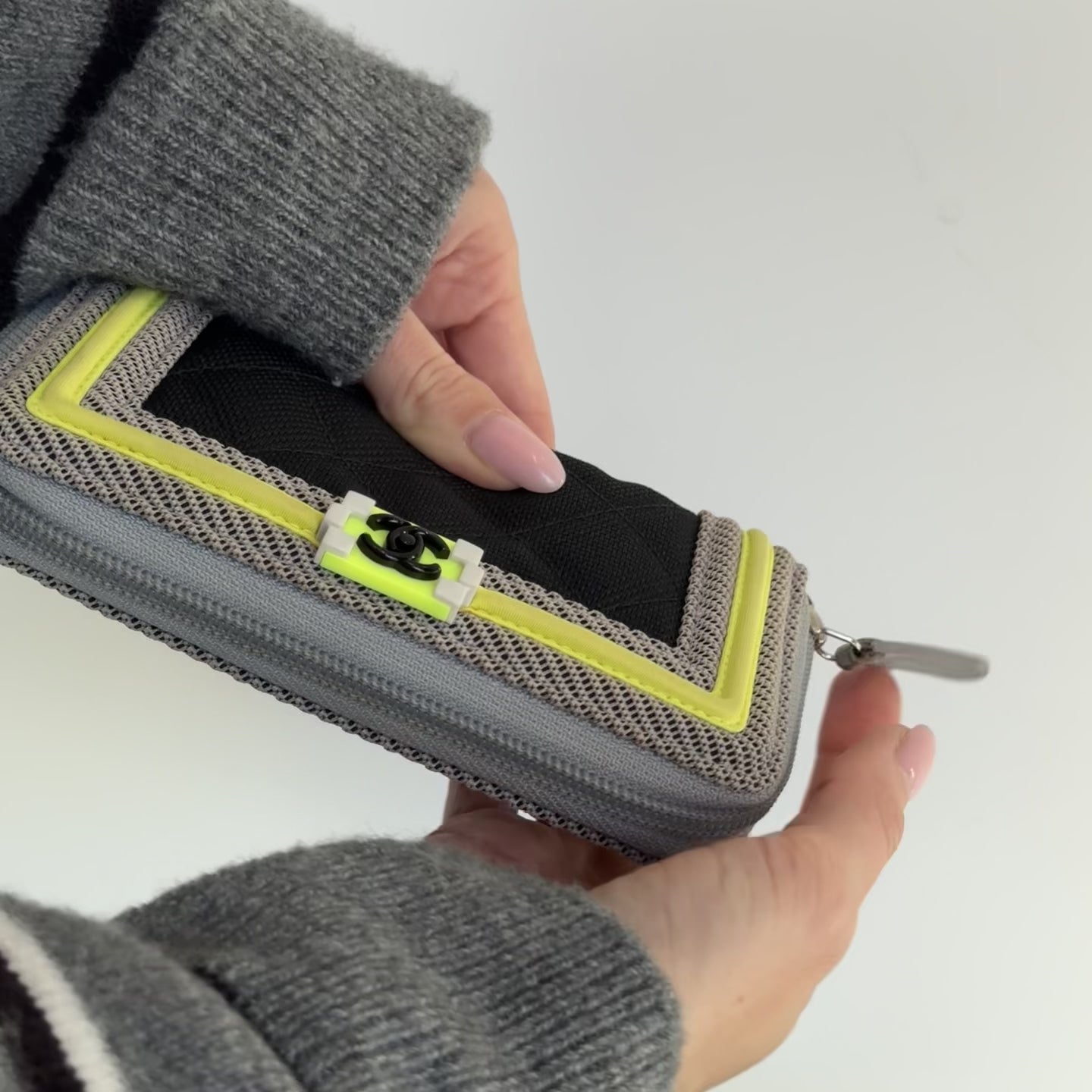 Chanel Small Zipped Boy Wallet Limited Edition - Queen May