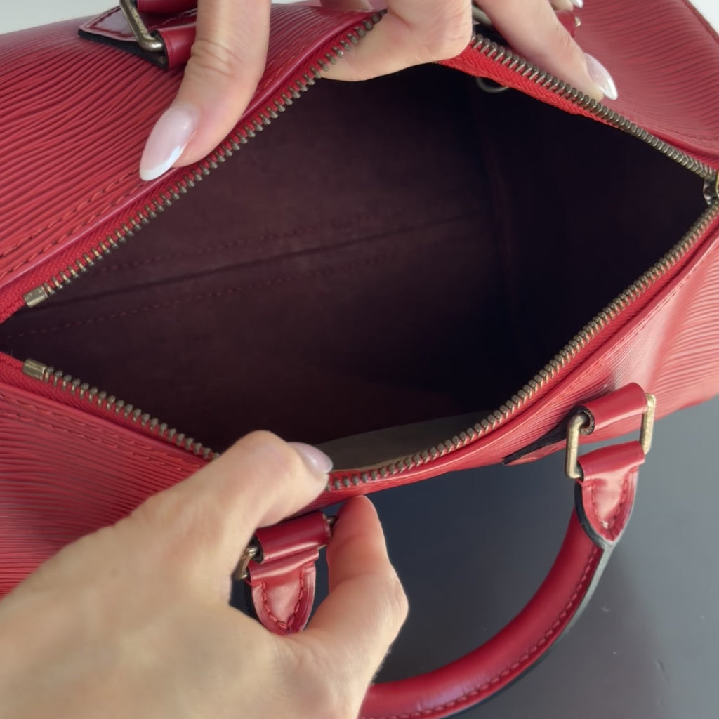 Louis Vuitton Red Epi Speedy 30 - Queen May