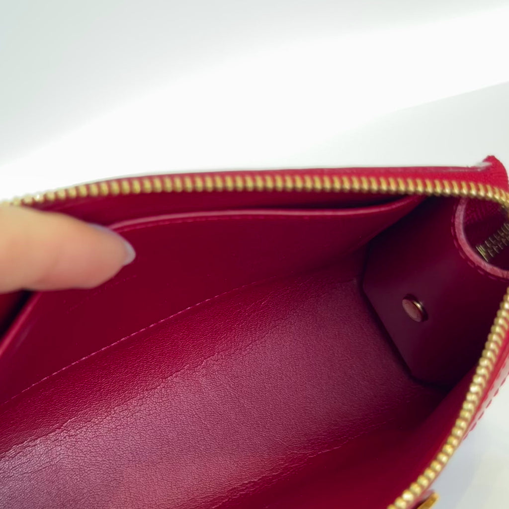 Louis Vuitton Pomme D'Amour Monogram Vernis Cosmetic Pouch - Queen May