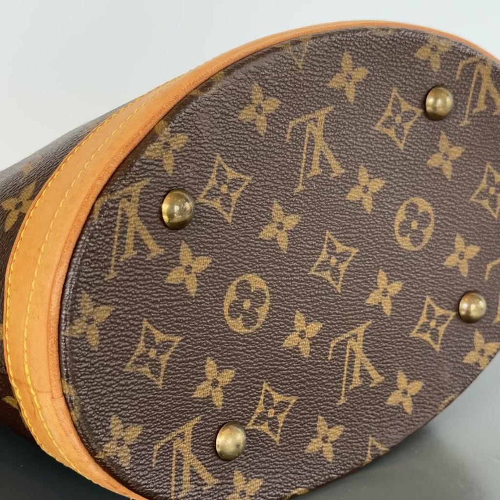 Louis Vuitton Monogram Marais Petite Bucket Bag PM With Pouch - Queen May