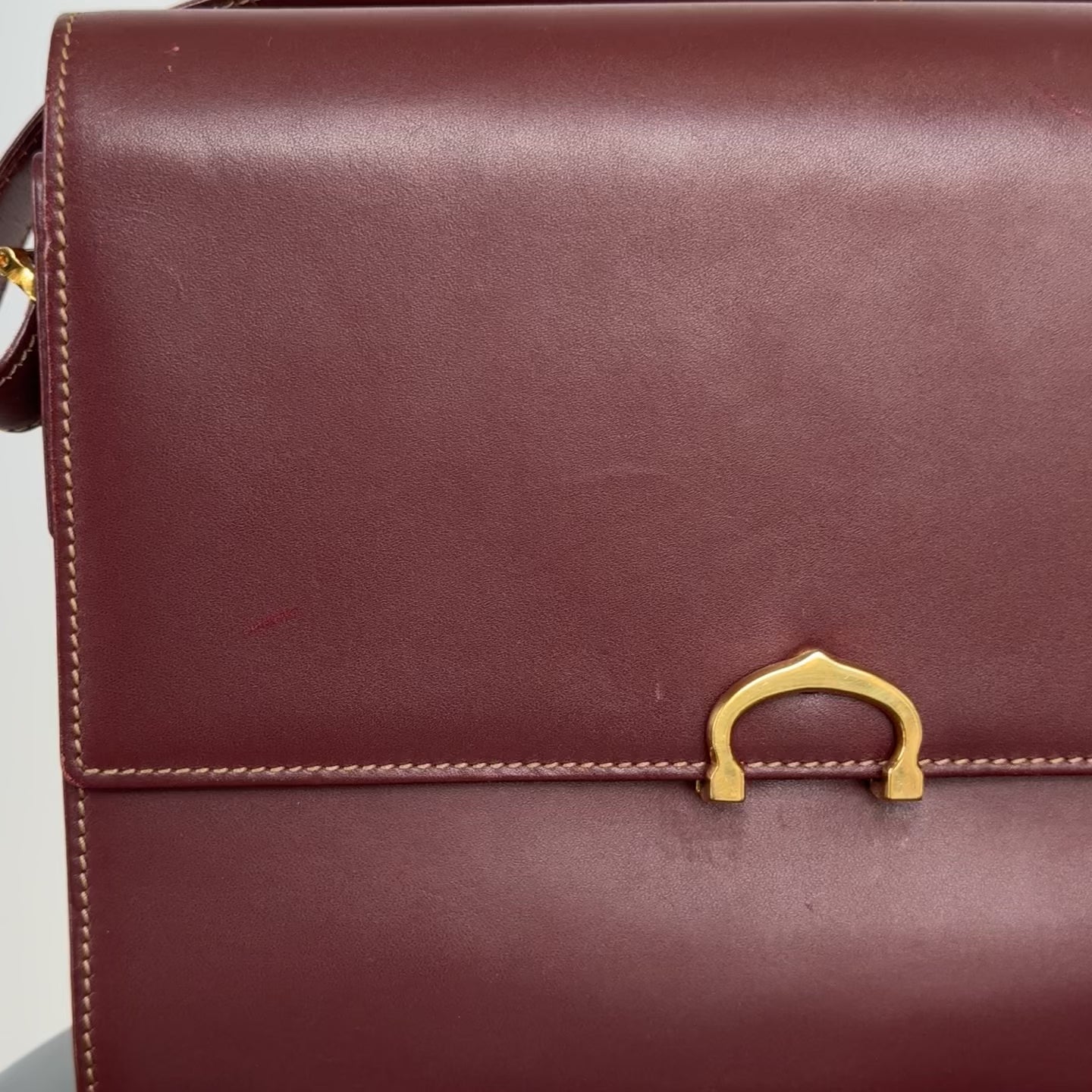 Cartier Must De Cartier Bordeaux Leather Flap Bag - Queen May