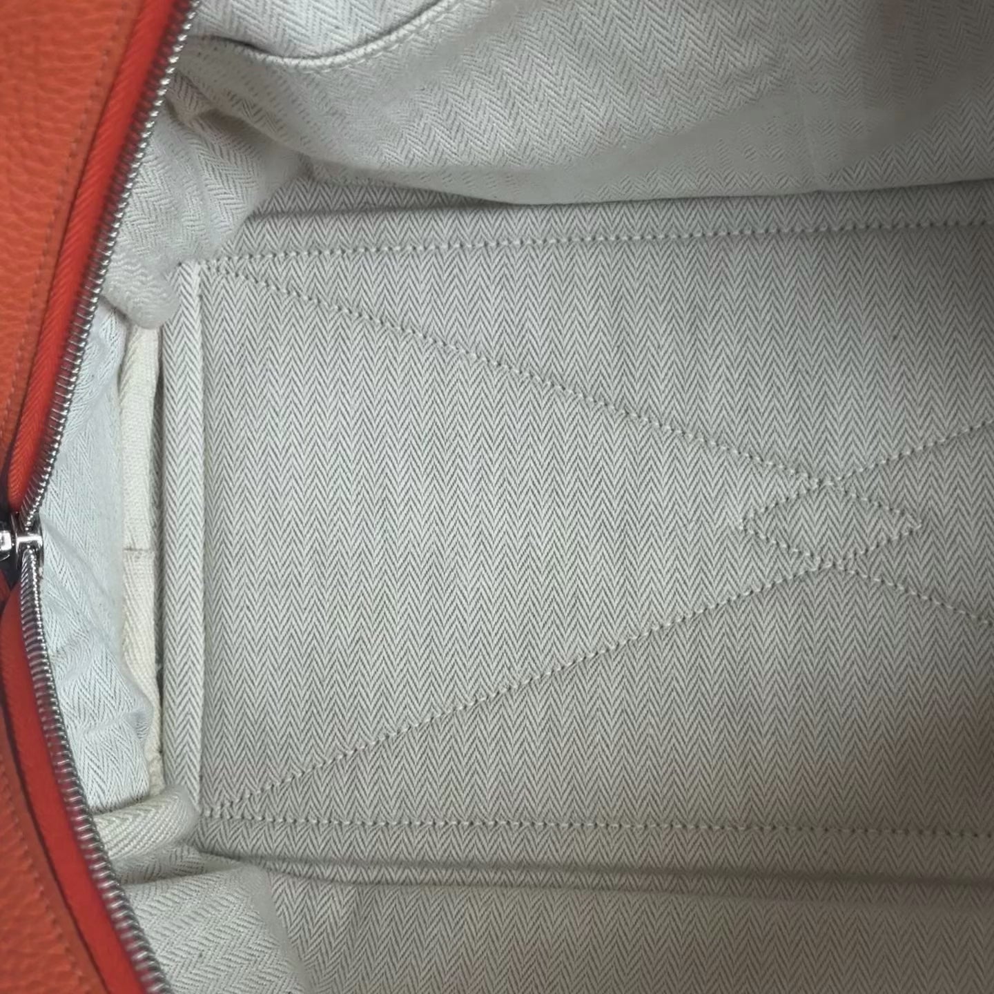 Hermes Victoria Orange 35 Clemence 2011 - Queen May