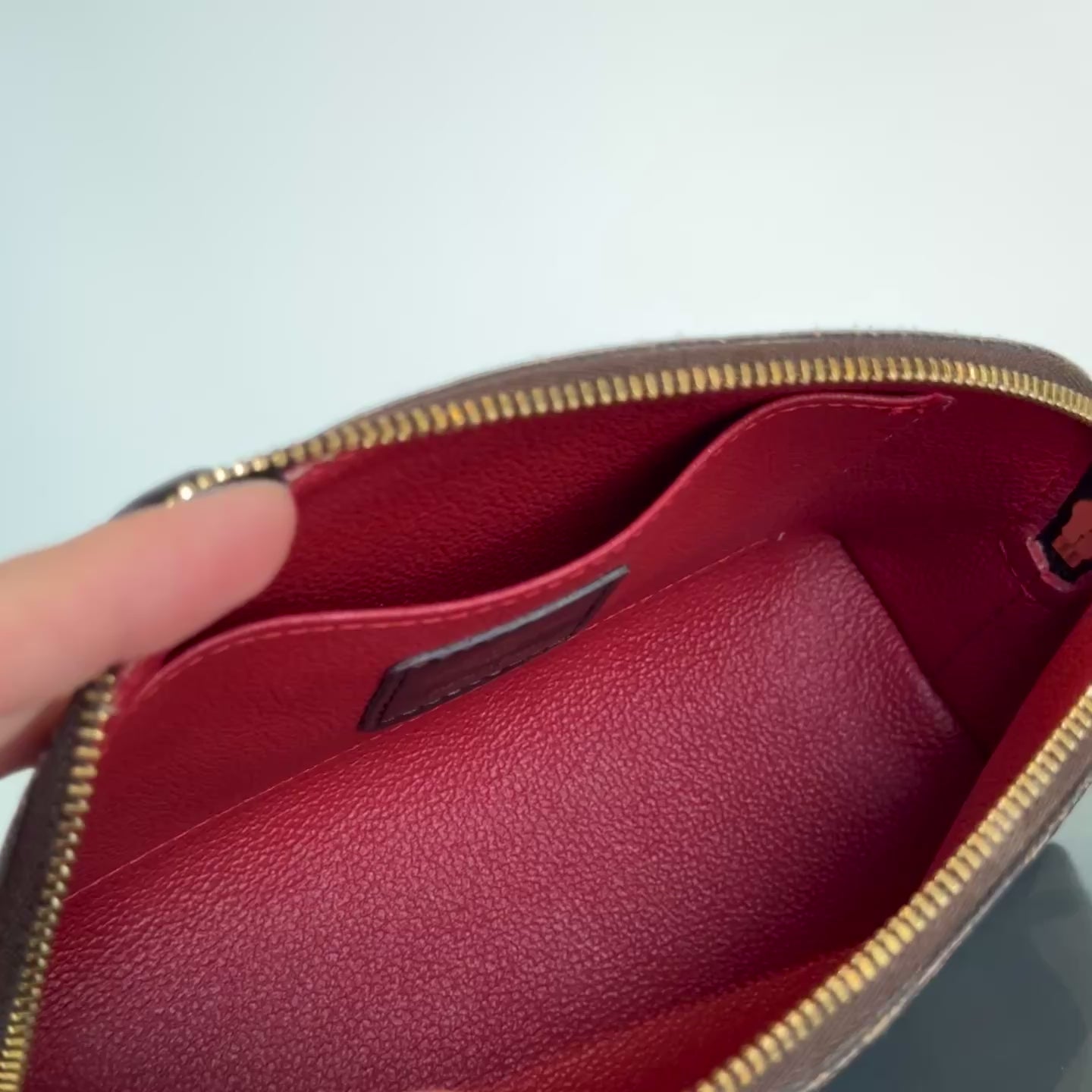 Louis Vuitton Damier Cosmetic Pochette - Queen May