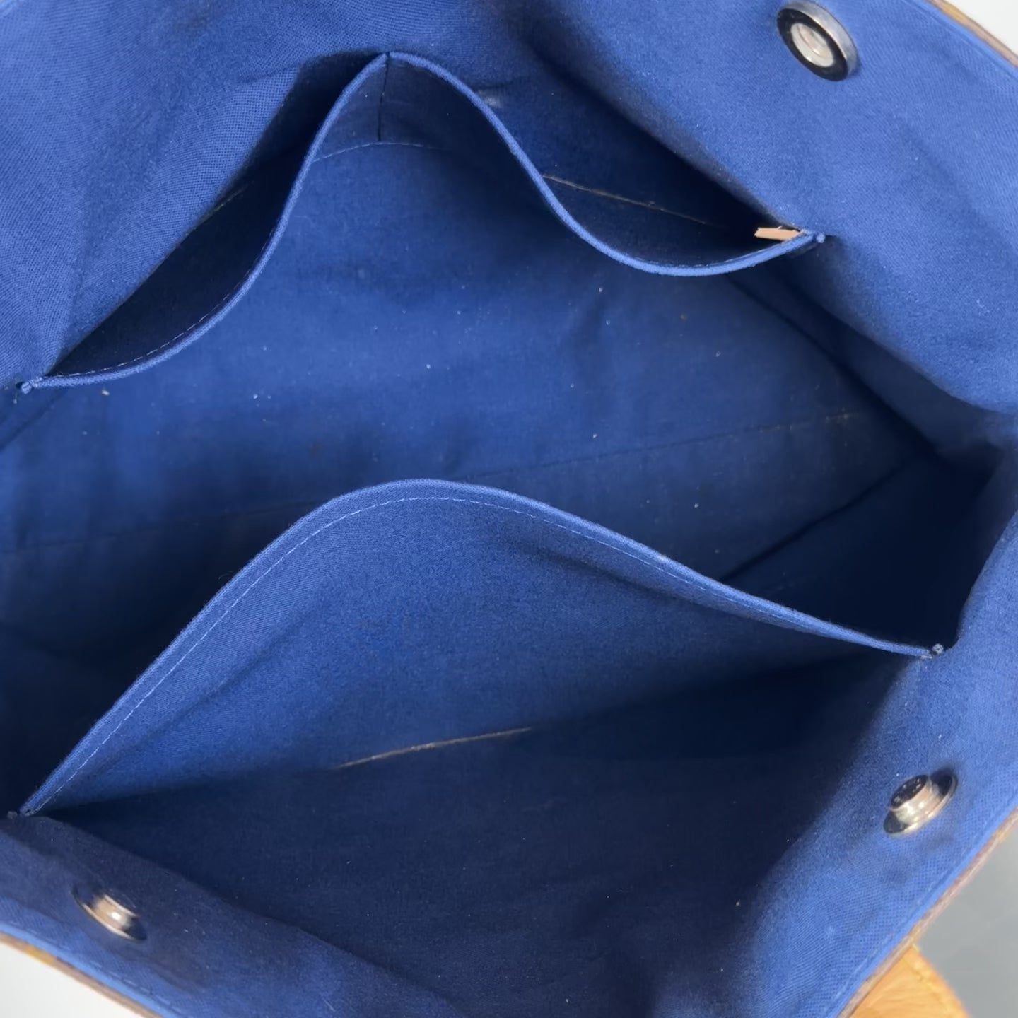 Louis Vuitton Spring 2015 Cabas Jour V Tote - Queen May