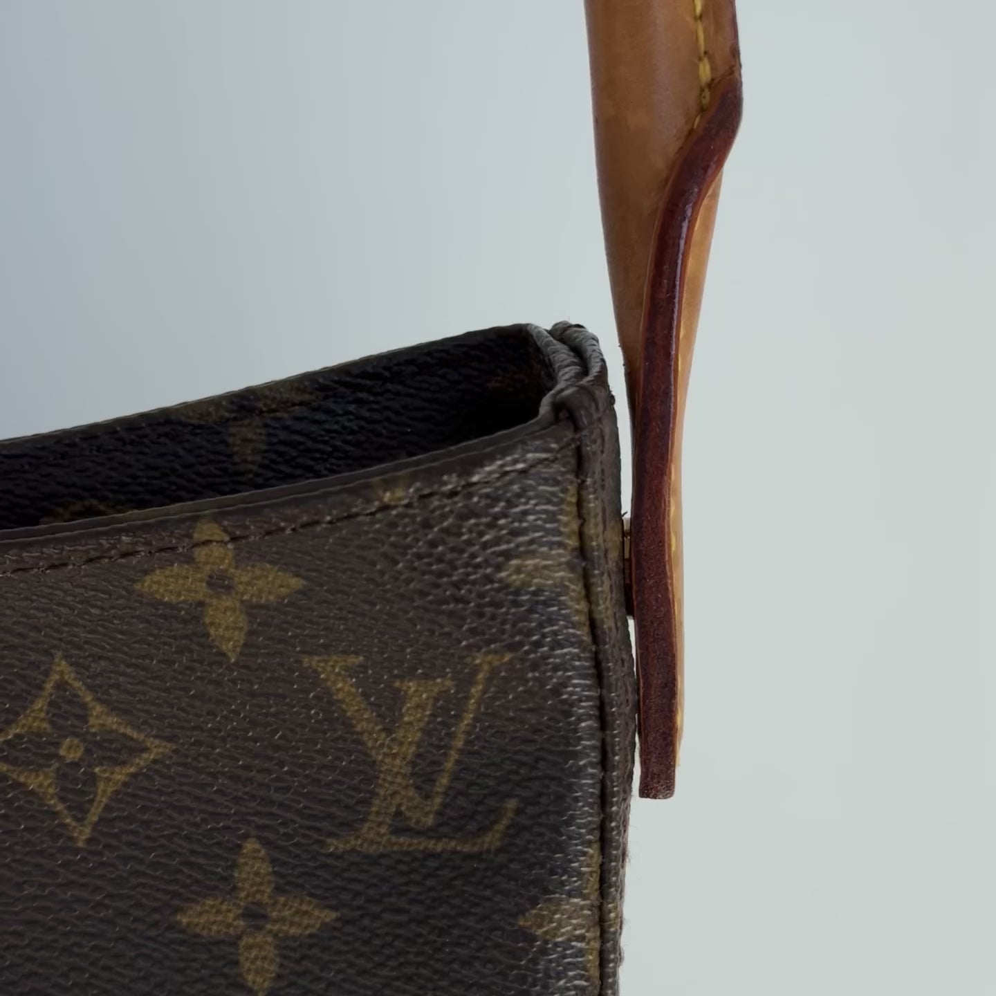 Louis Vuitton Monogram Looping GM - Queen May