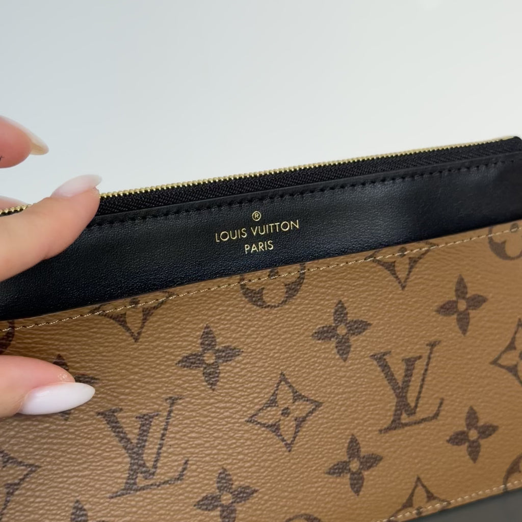 Louis Vuitton Slim Wallet - Queen May