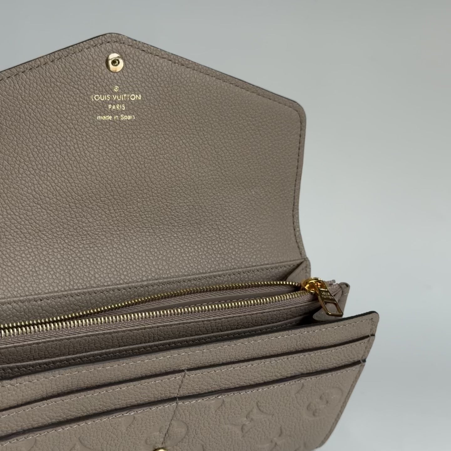 Louis Vuitton Empreinte Sarah Wallet Turtle Dove - Queen May