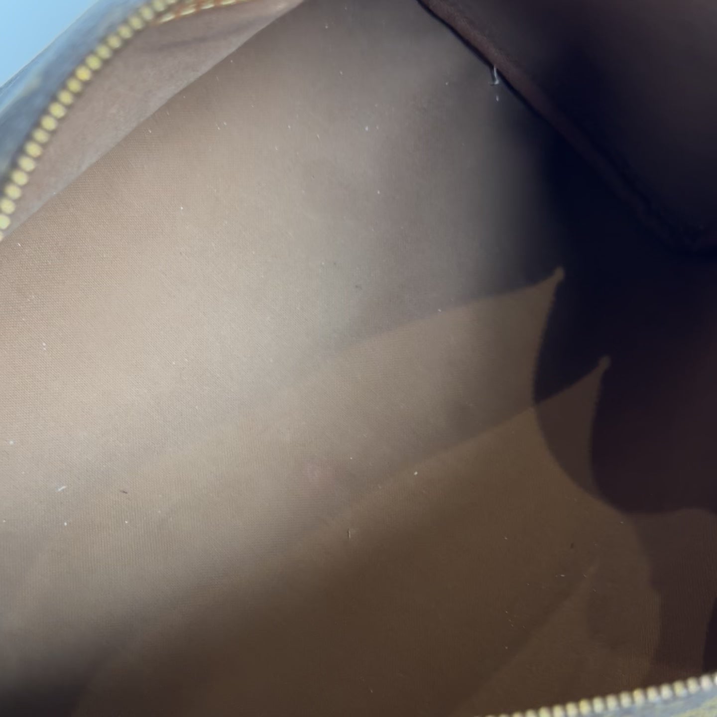 Louis Vuitton Monogram Speedy 35 - Queen May