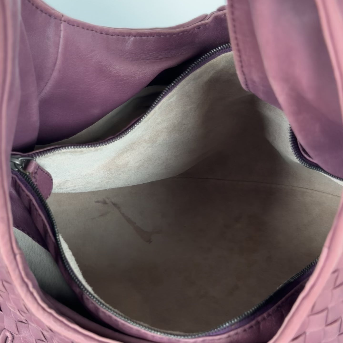 Bottega Veneta Intrecciato Hobo Maroon - Queen May