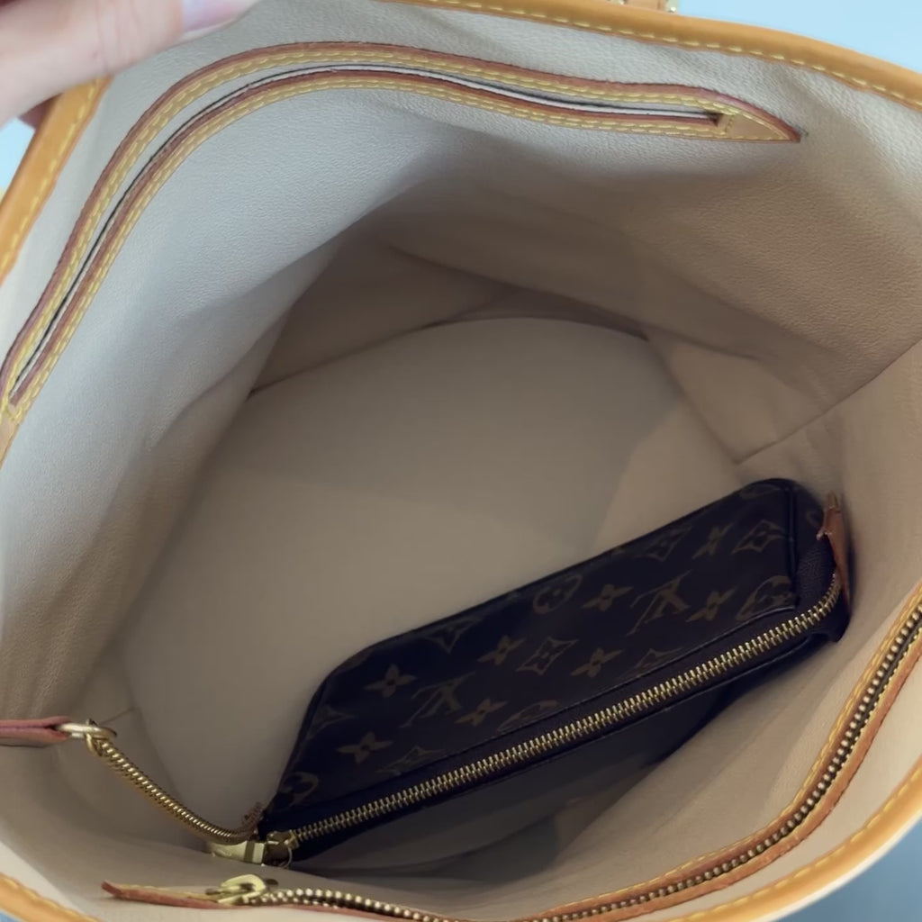Louis Vuitton Marais Bucket Bag GM With Pouch - Queen May
