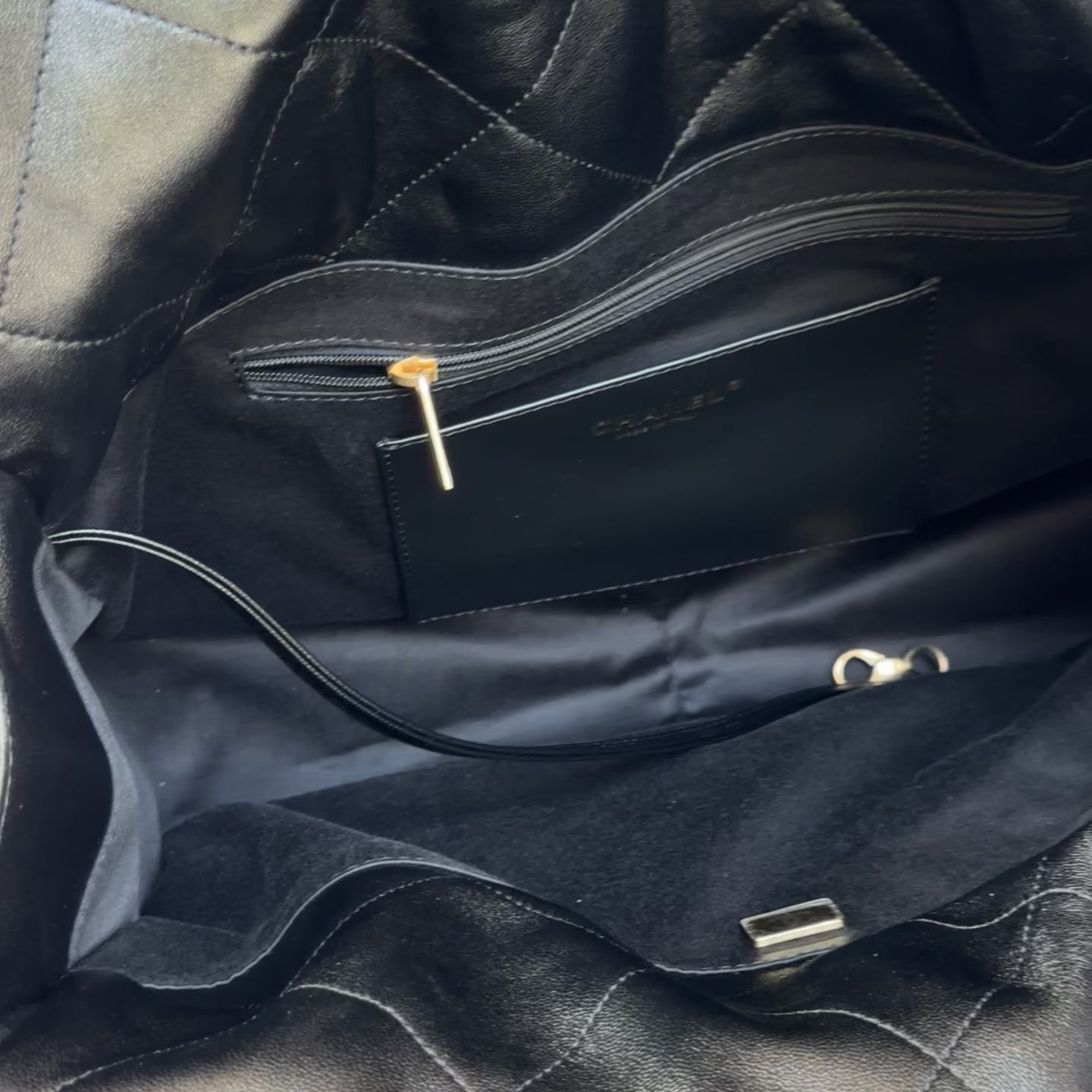 Chanel 2025 CC Shopping Bag Black Lambskin Leather - Queen May