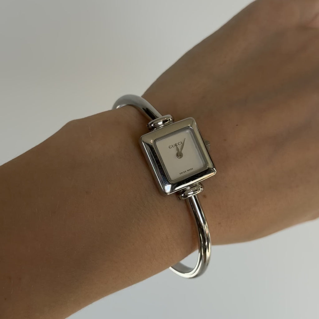Gucci 1900L Stainless Steel Bangle Watch - Queen May