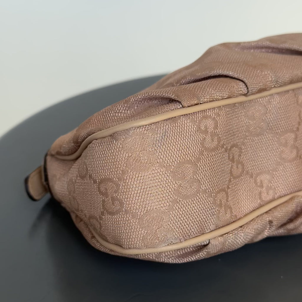 Gucci GG Canvas Lovely Heart Pochette Shoulder Bag - Queen May