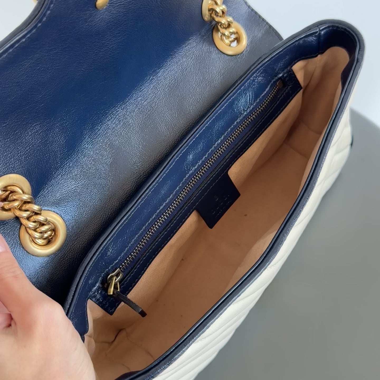 Gucci Vintage Effect Marmont - Queen May