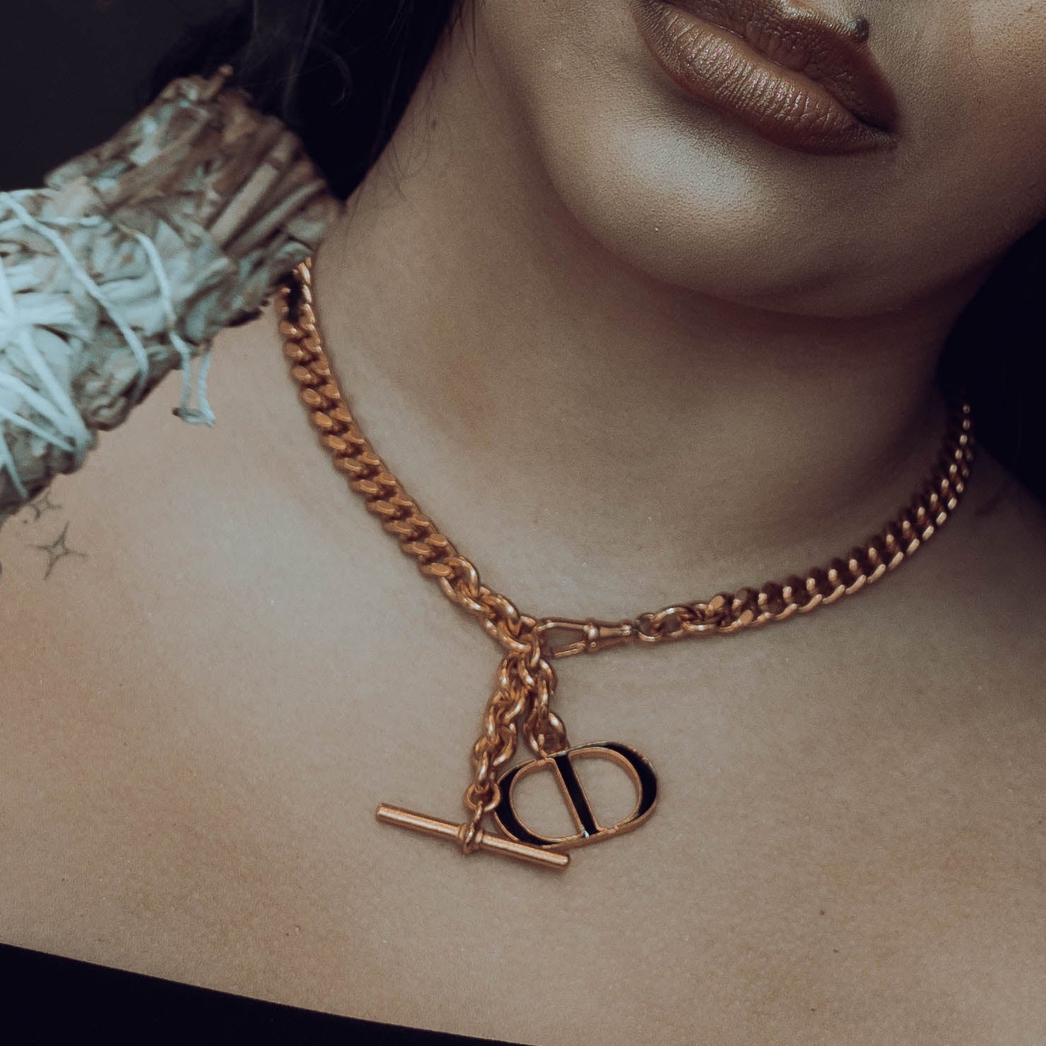 Dior Toggle Etoile Necklace - Queen May